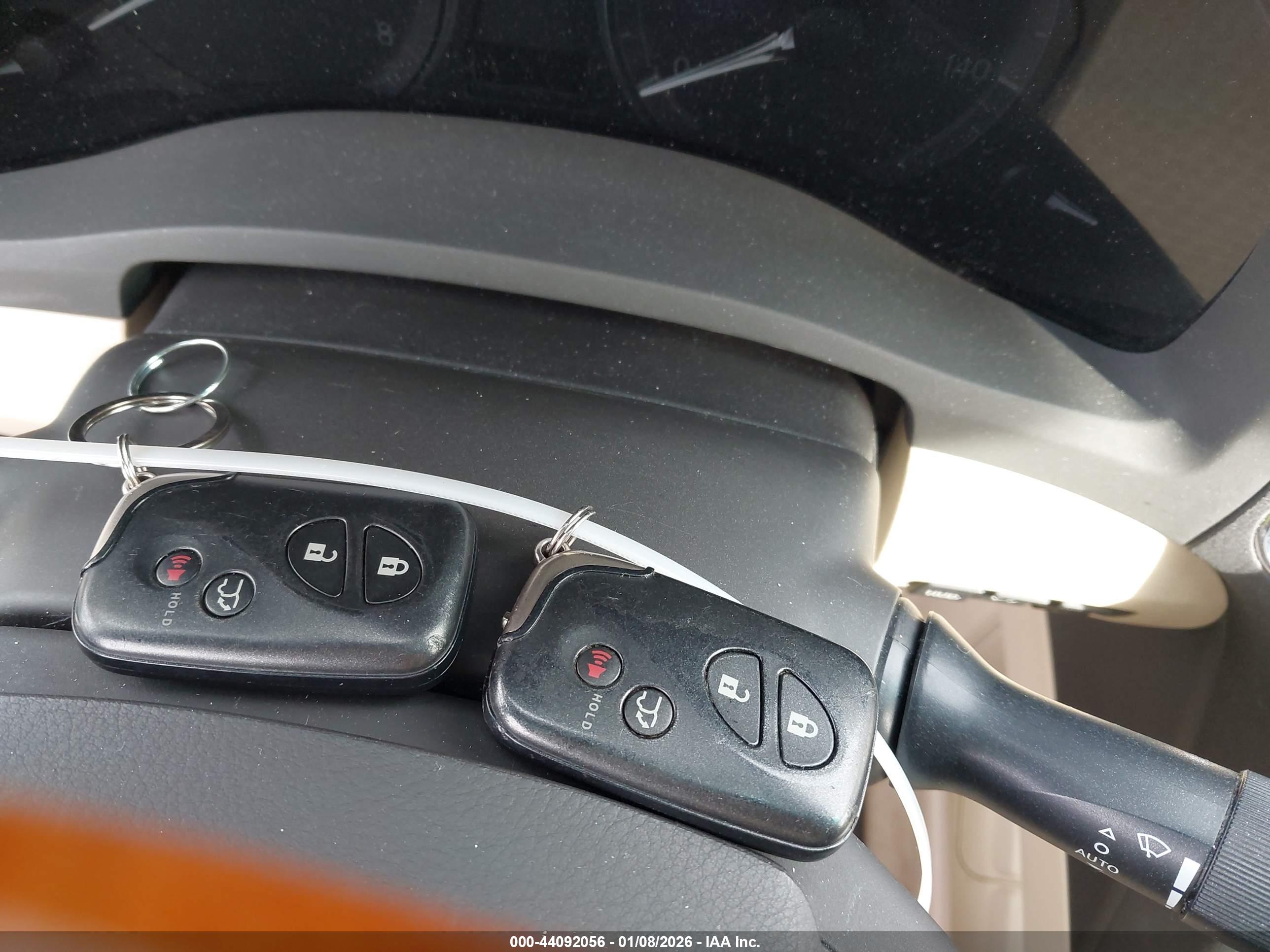 LEXUS RX image 11