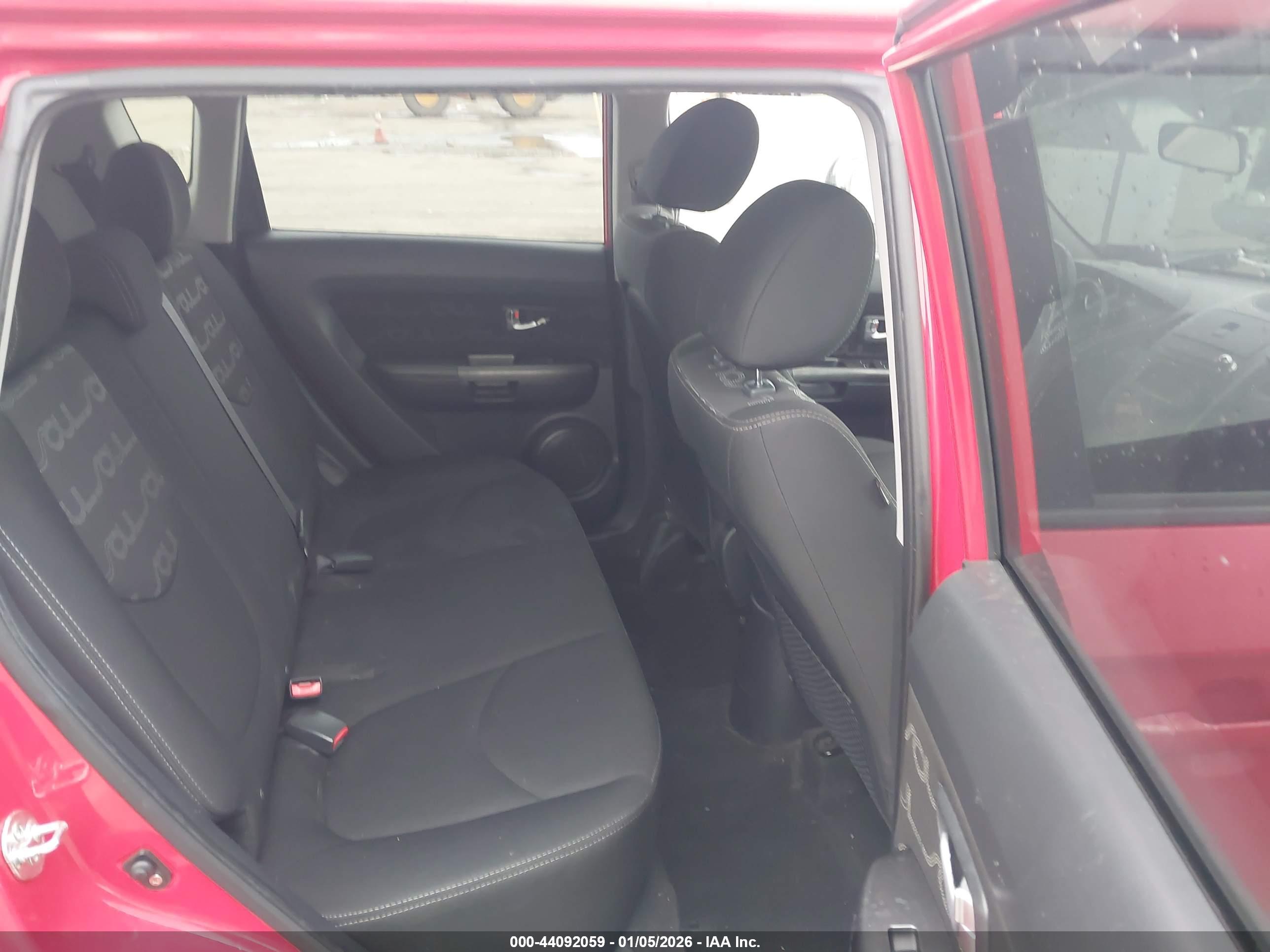 KIA SOUL image 8