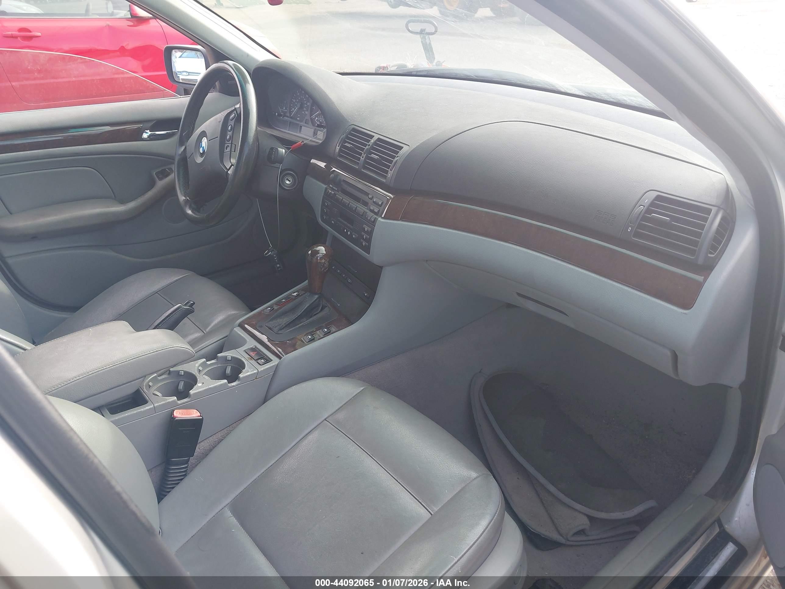 BMW 325XIT image 5