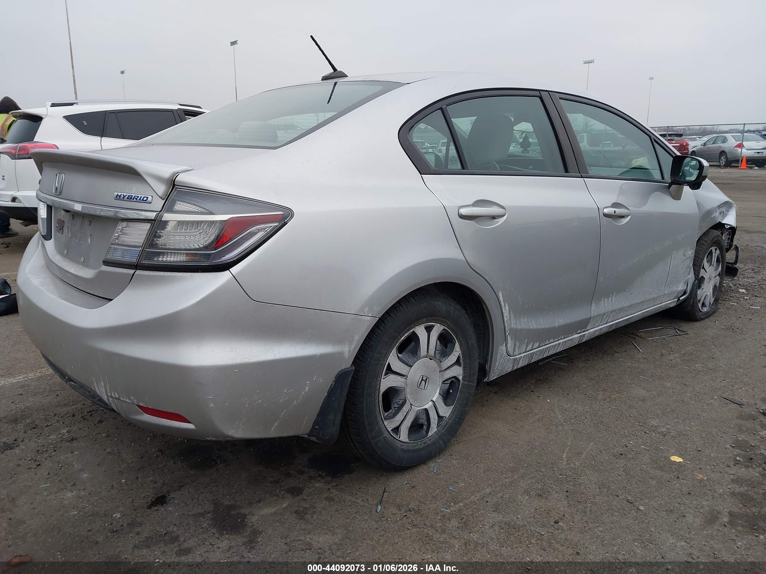 HONDA CIVIC image 4