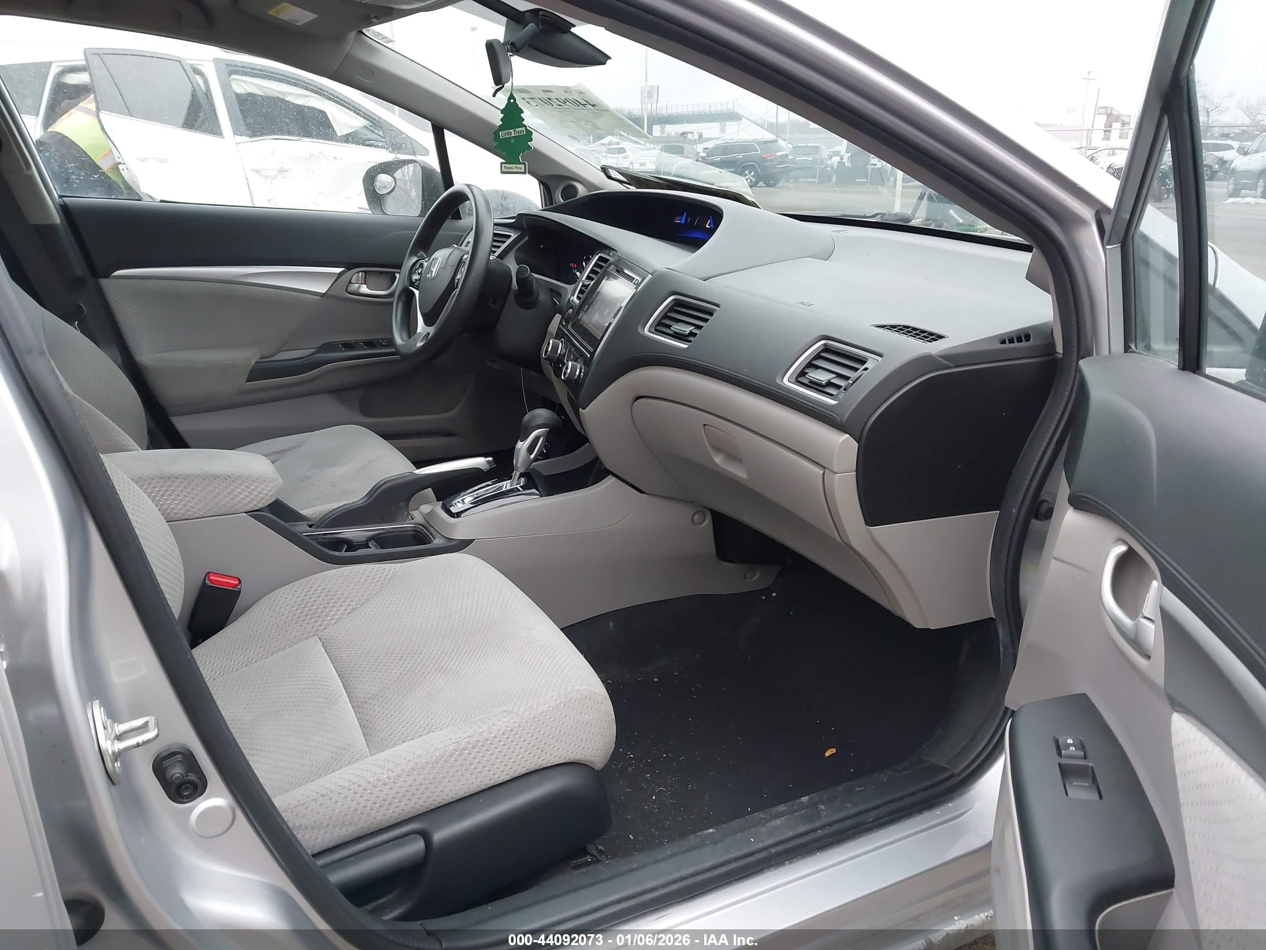 HONDA CIVIC image 5