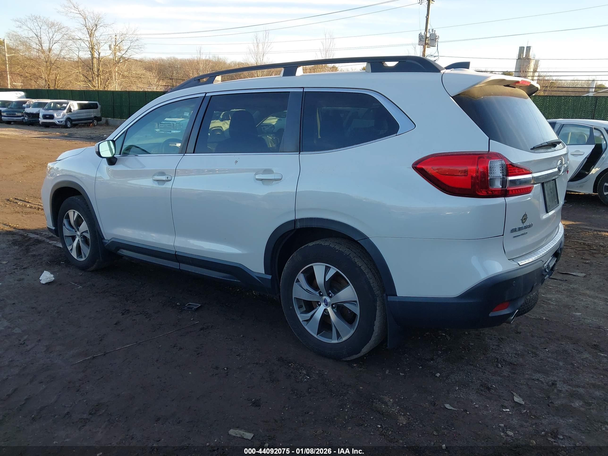 SUBARU ASCENT image 3