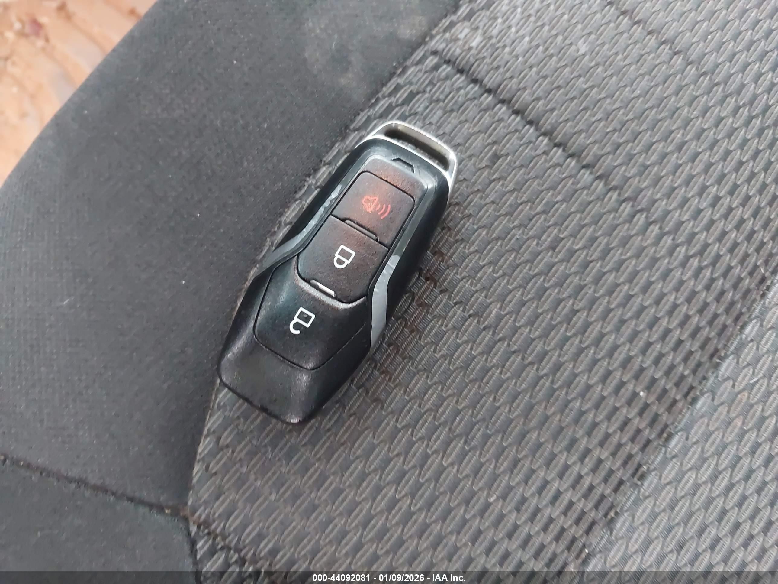 FORD EXPLORER image 11