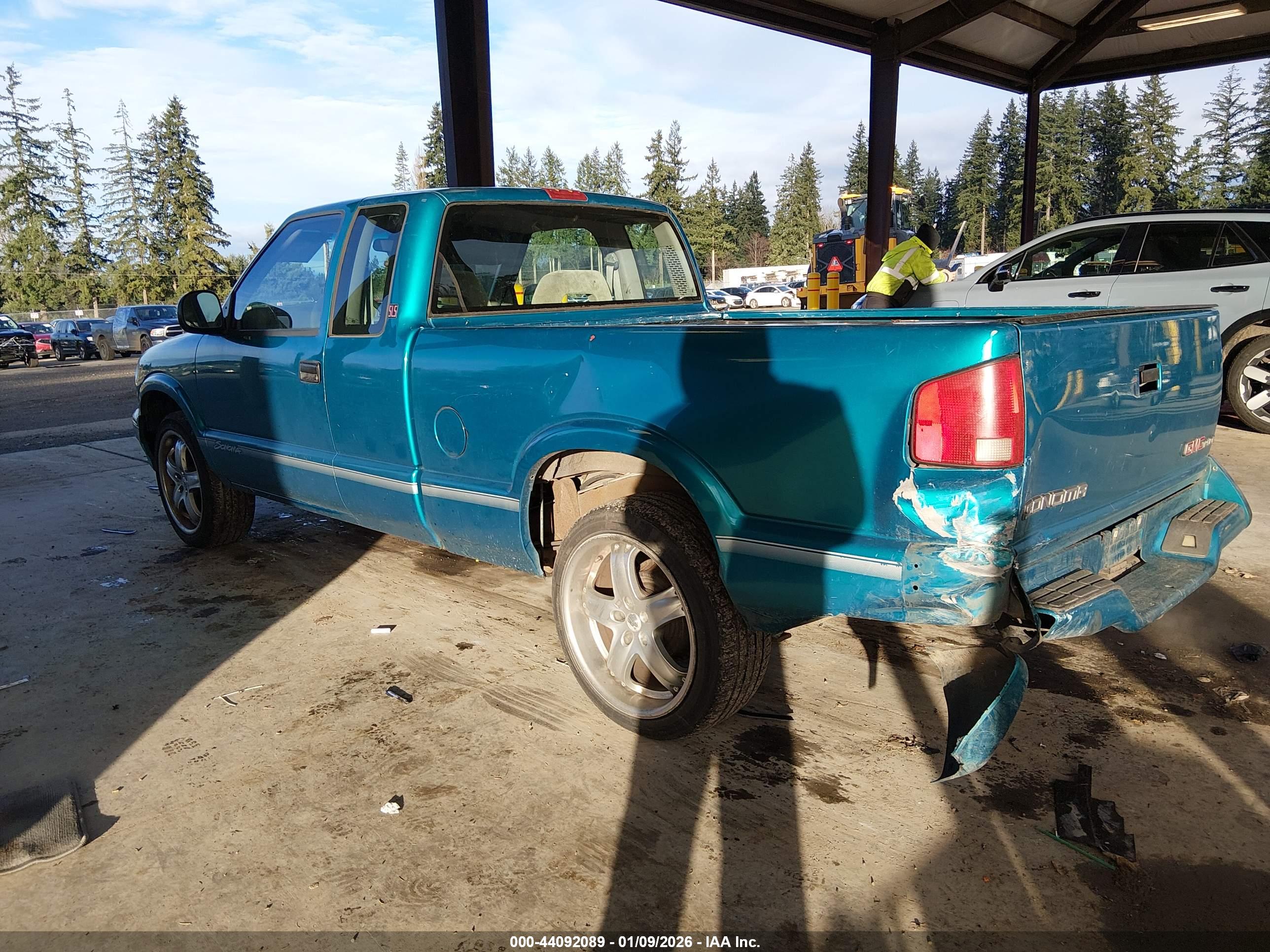 GMC SONOMA image 3