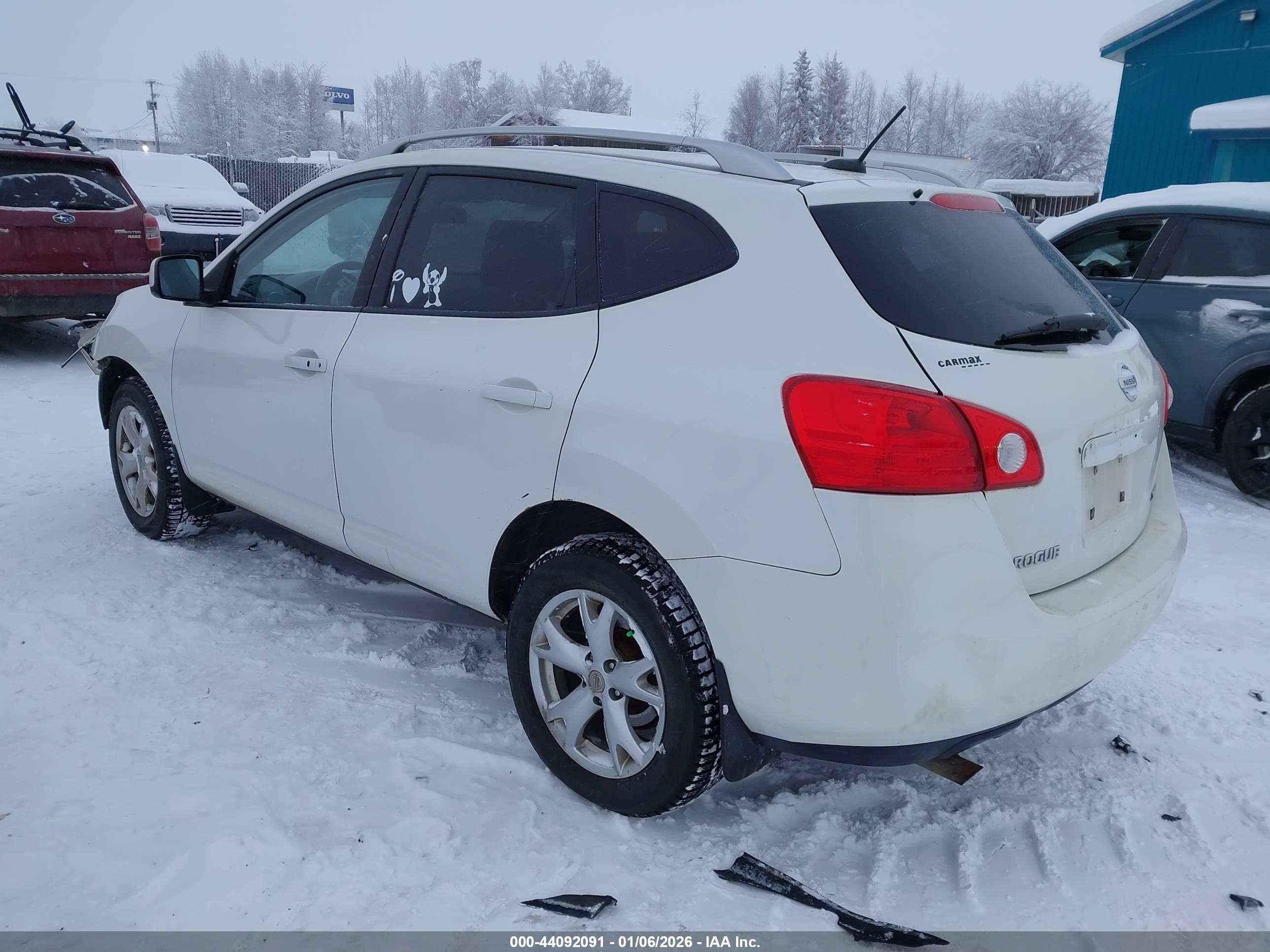 NISSAN ROGUE image 3