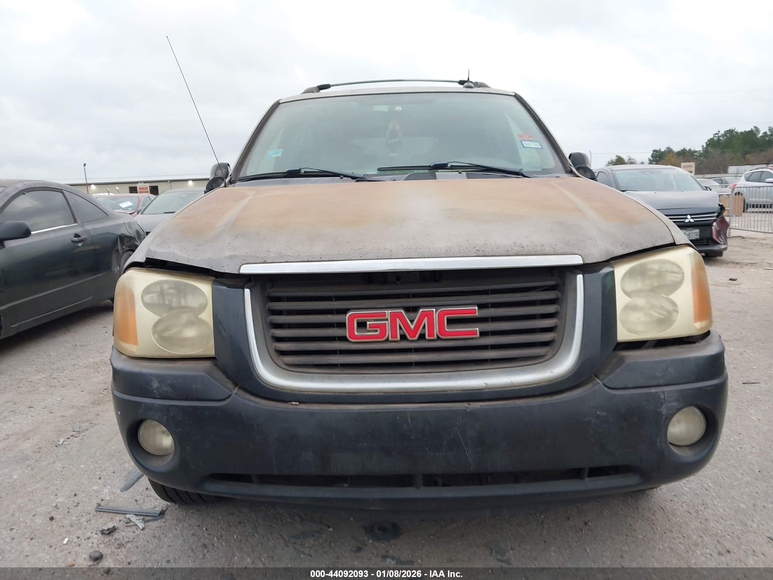 GMC ENVOY image 6