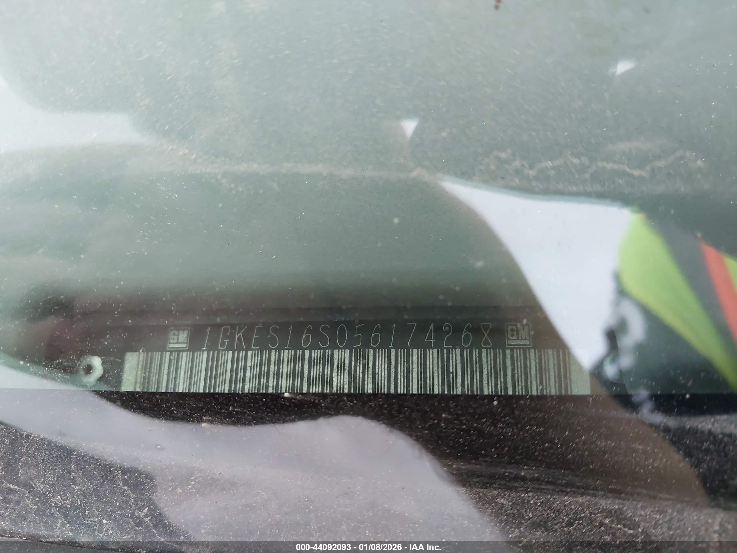 GMC ENVOY image 9