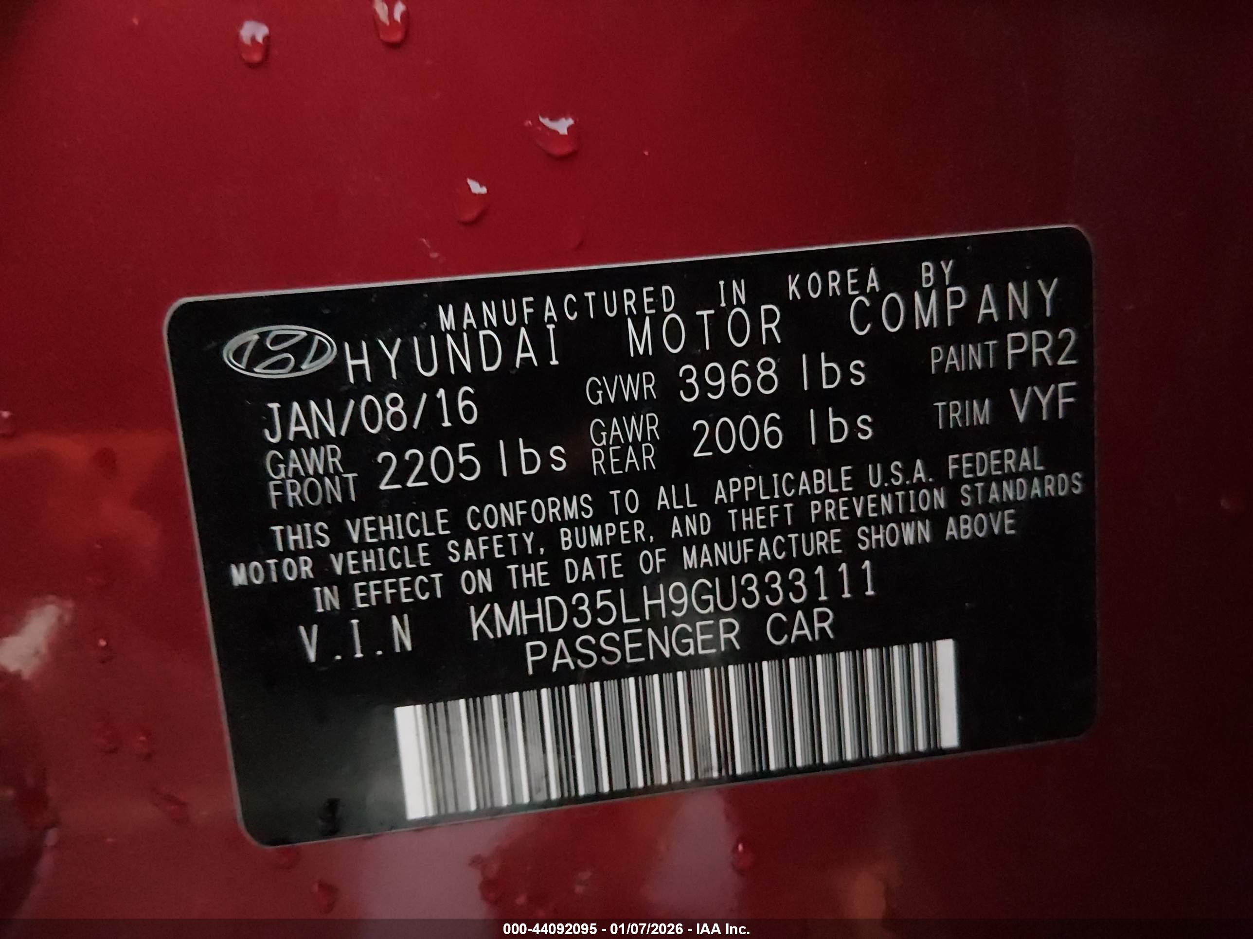 HYUNDAI ELANTRA image 9