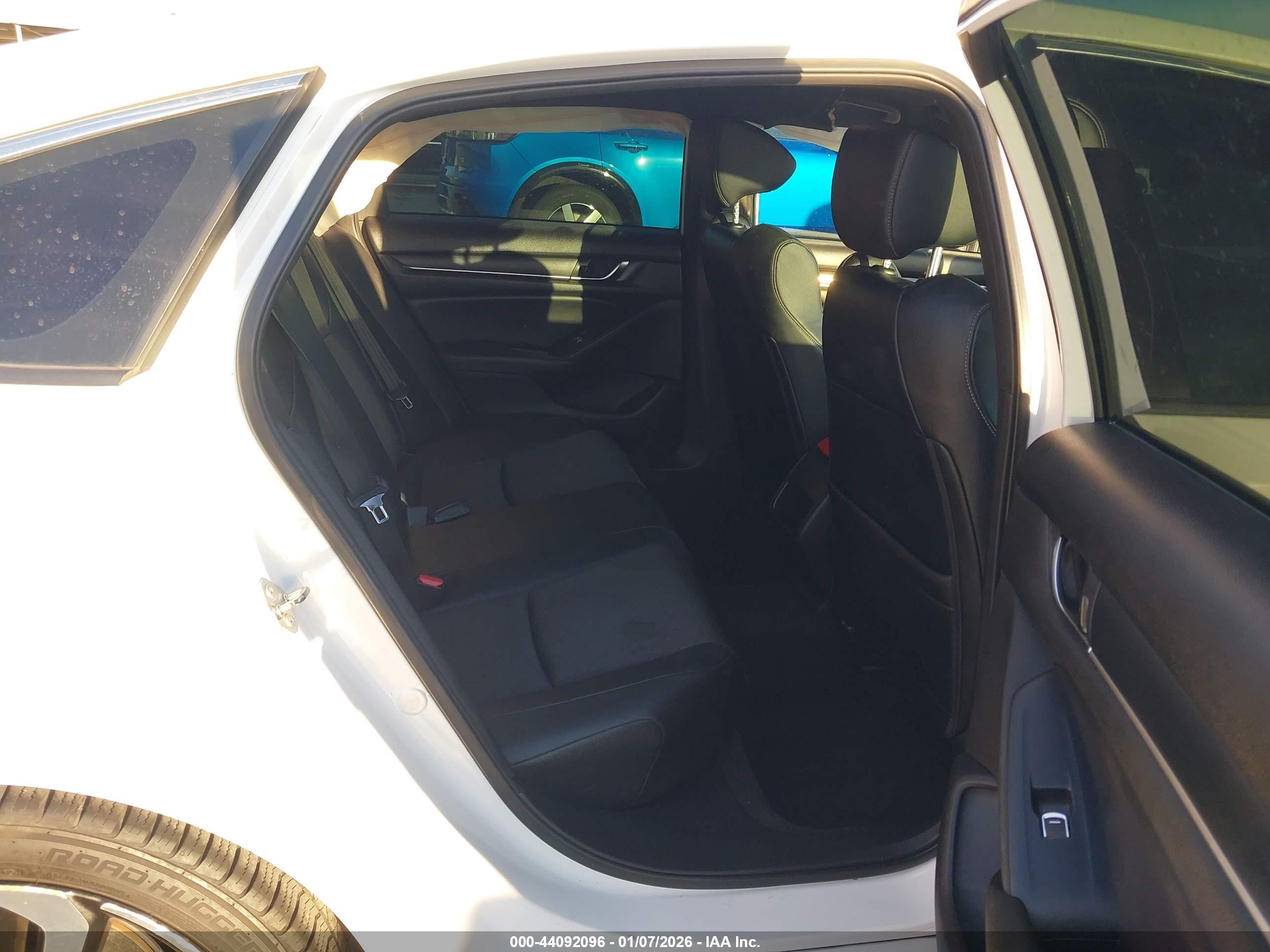 HONDA ACCORD image 8