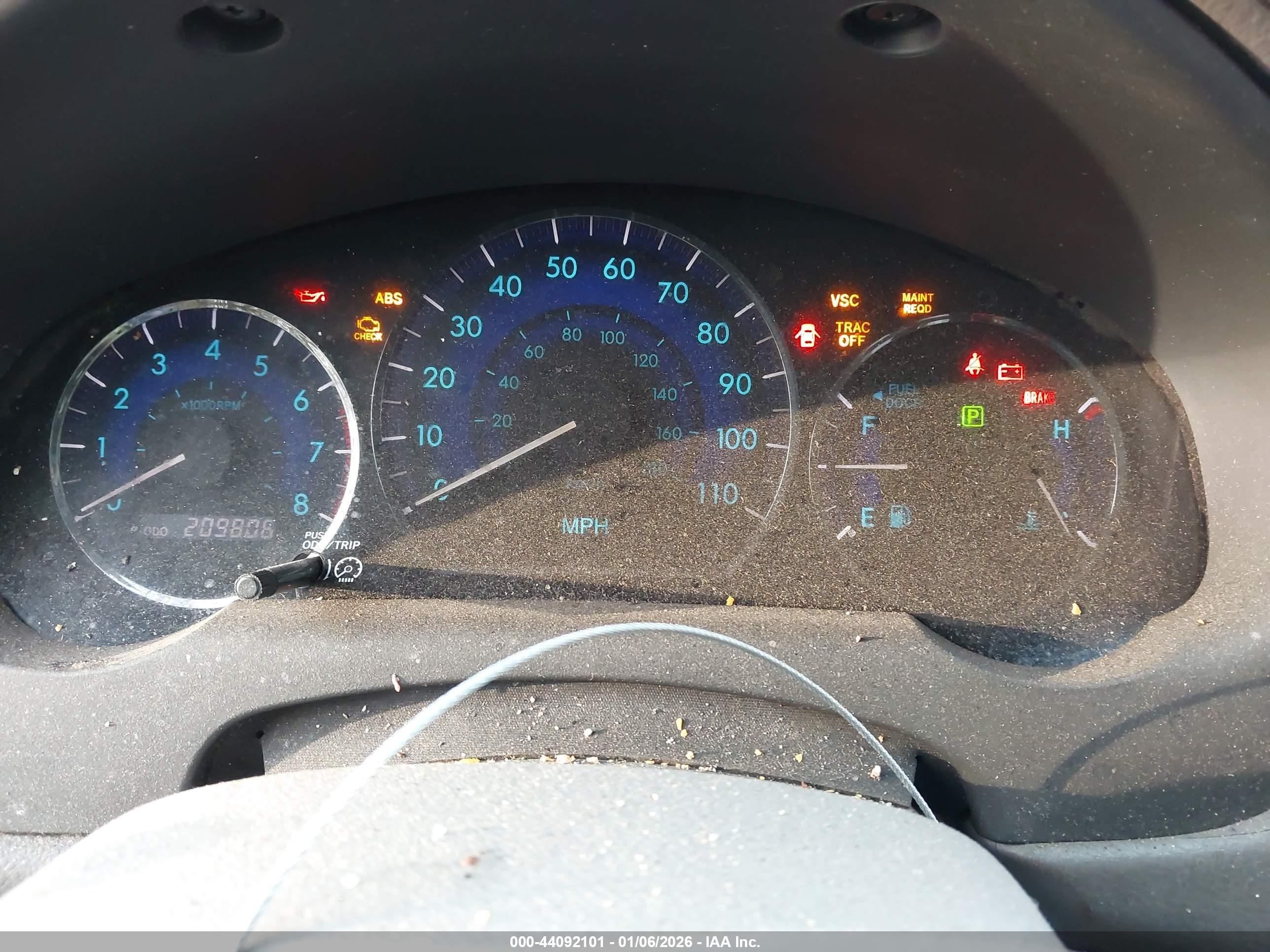 TOYOTA SIENNA image 7