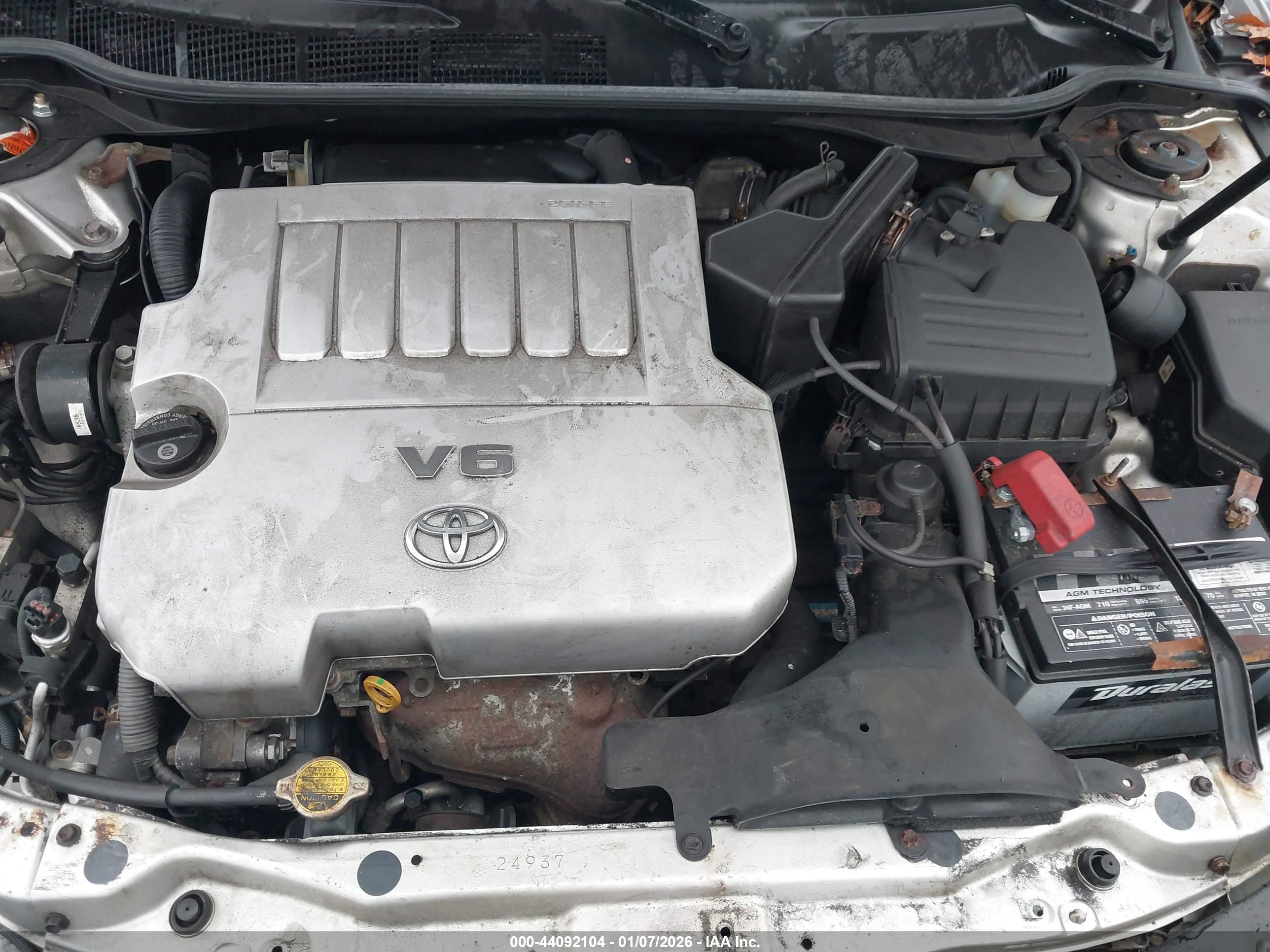 TOYOTA CAMRY image 10