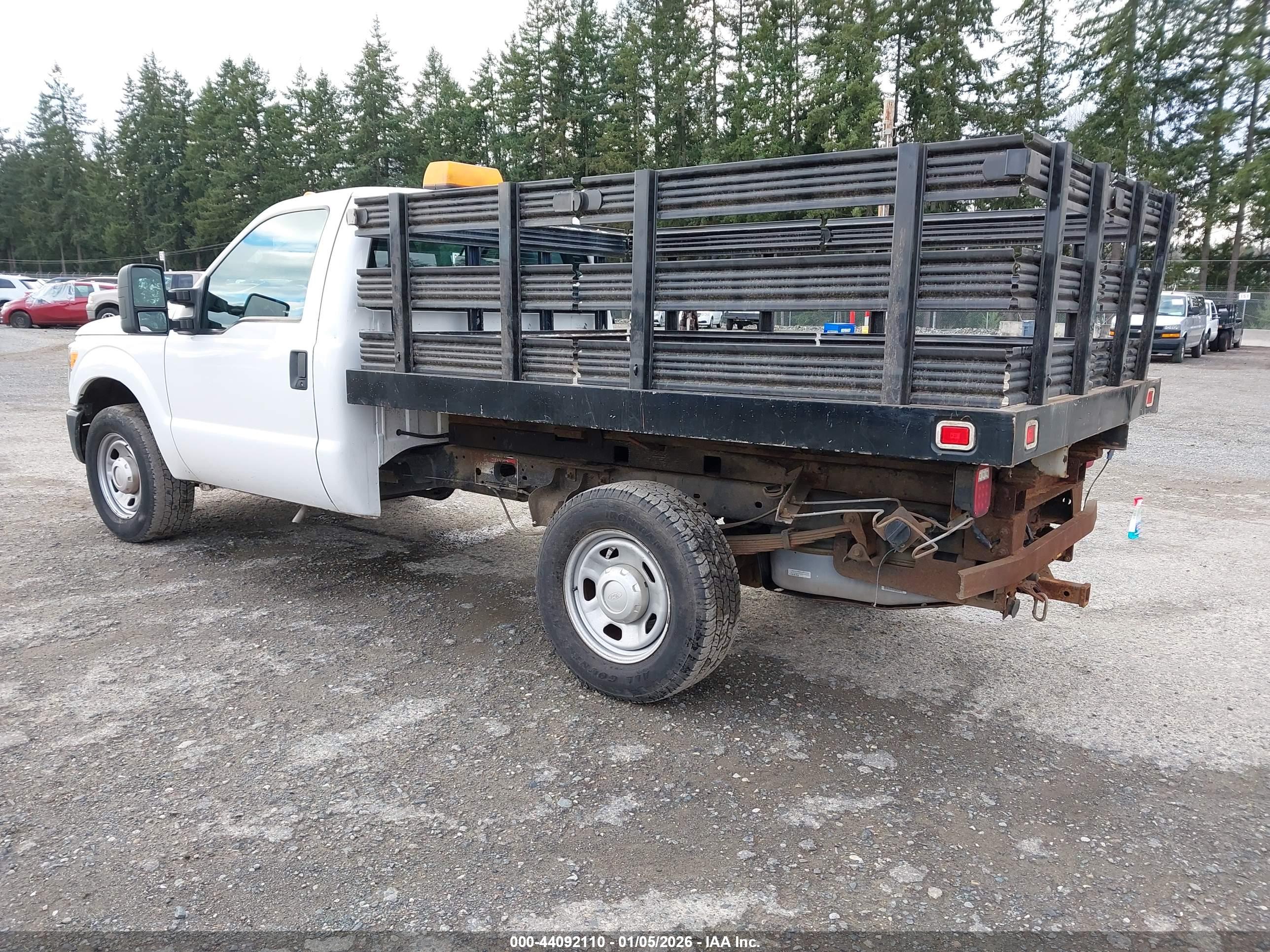 FORD F-350 image 3