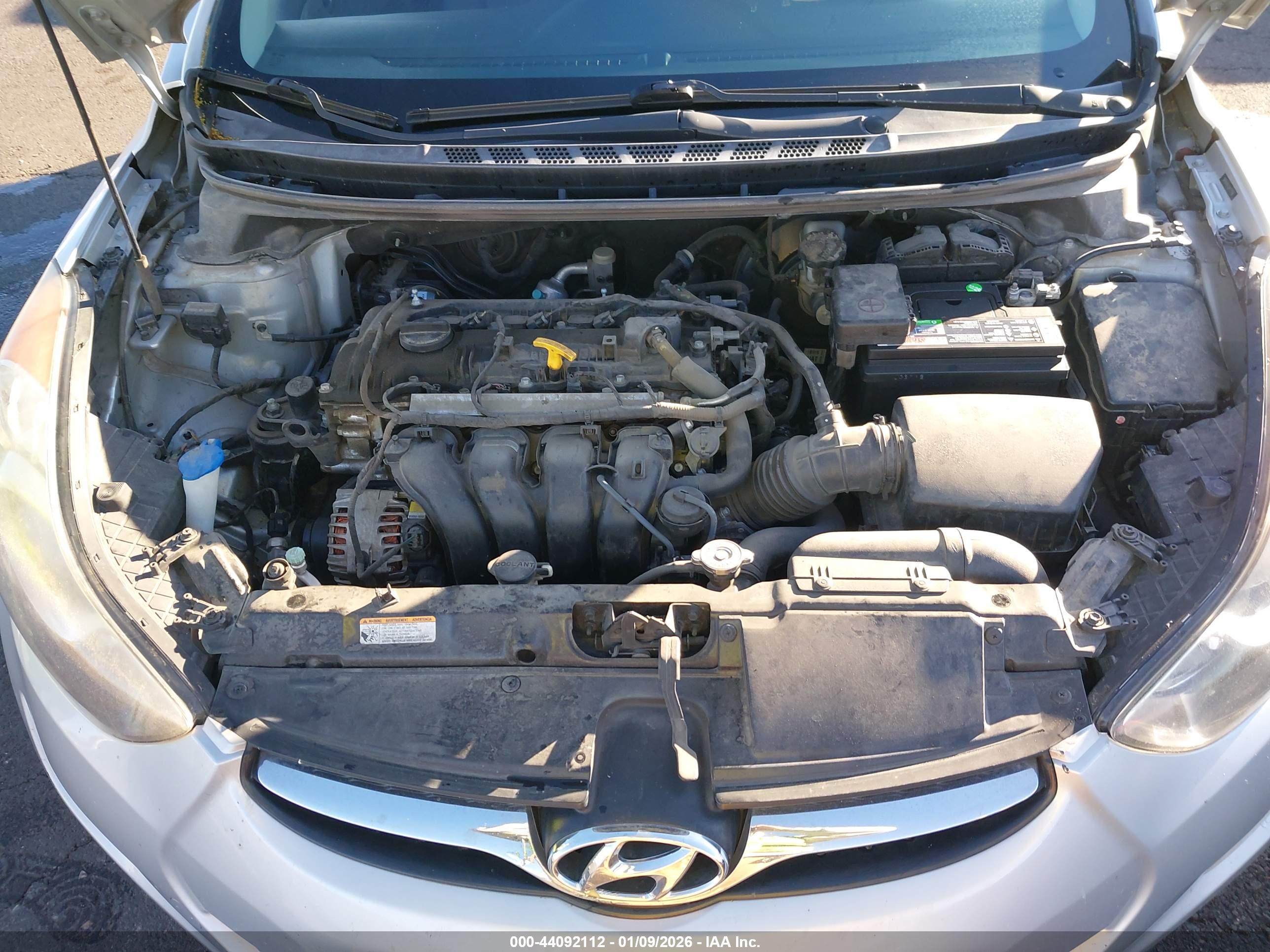 HYUNDAI ELANTRA image 10