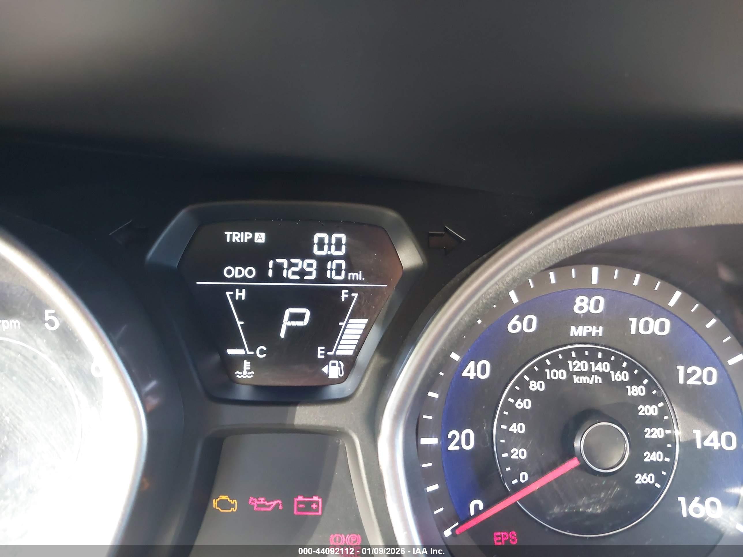 HYUNDAI ELANTRA image 7
