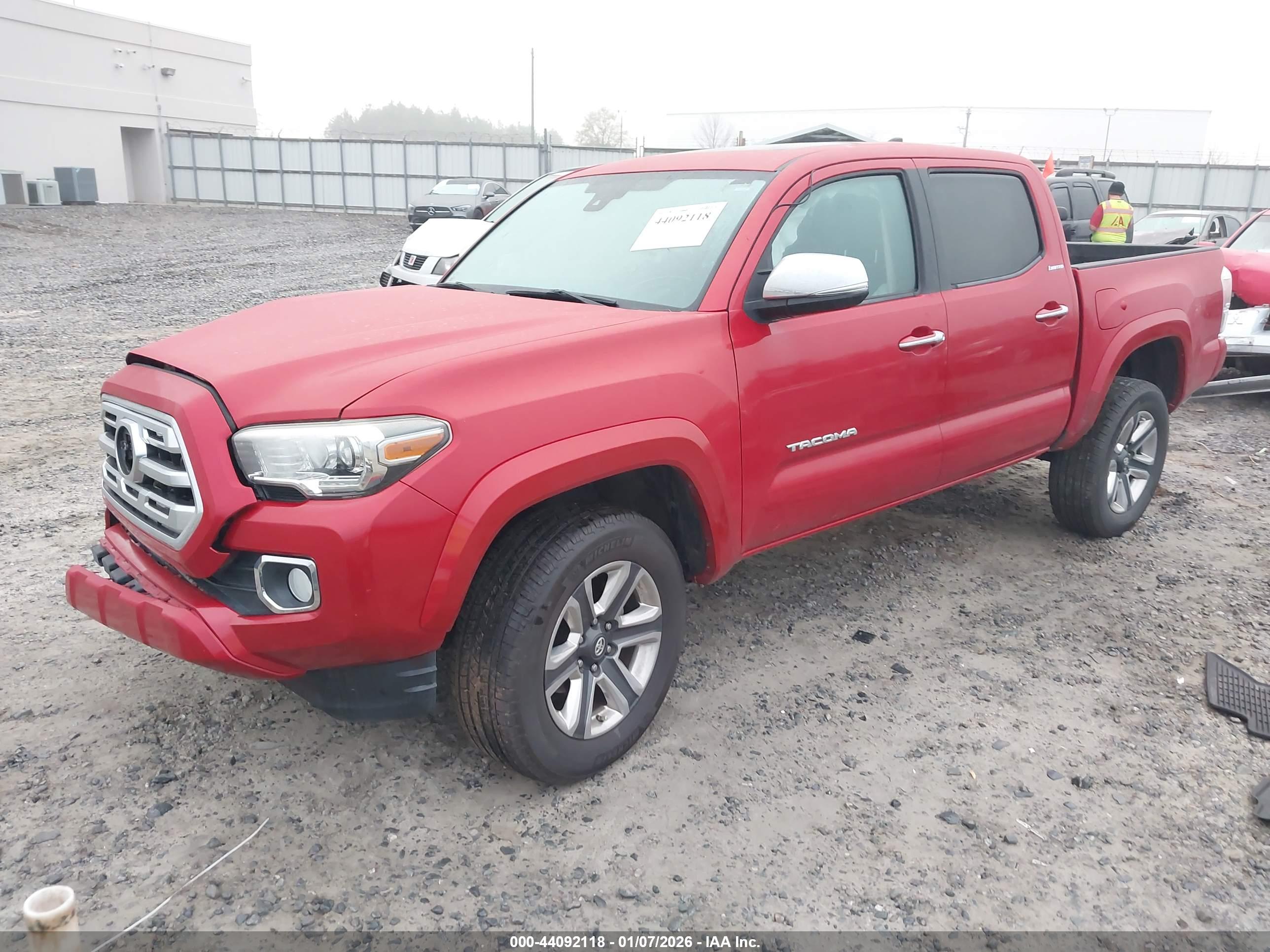 TOYOTA TACOMA image 2