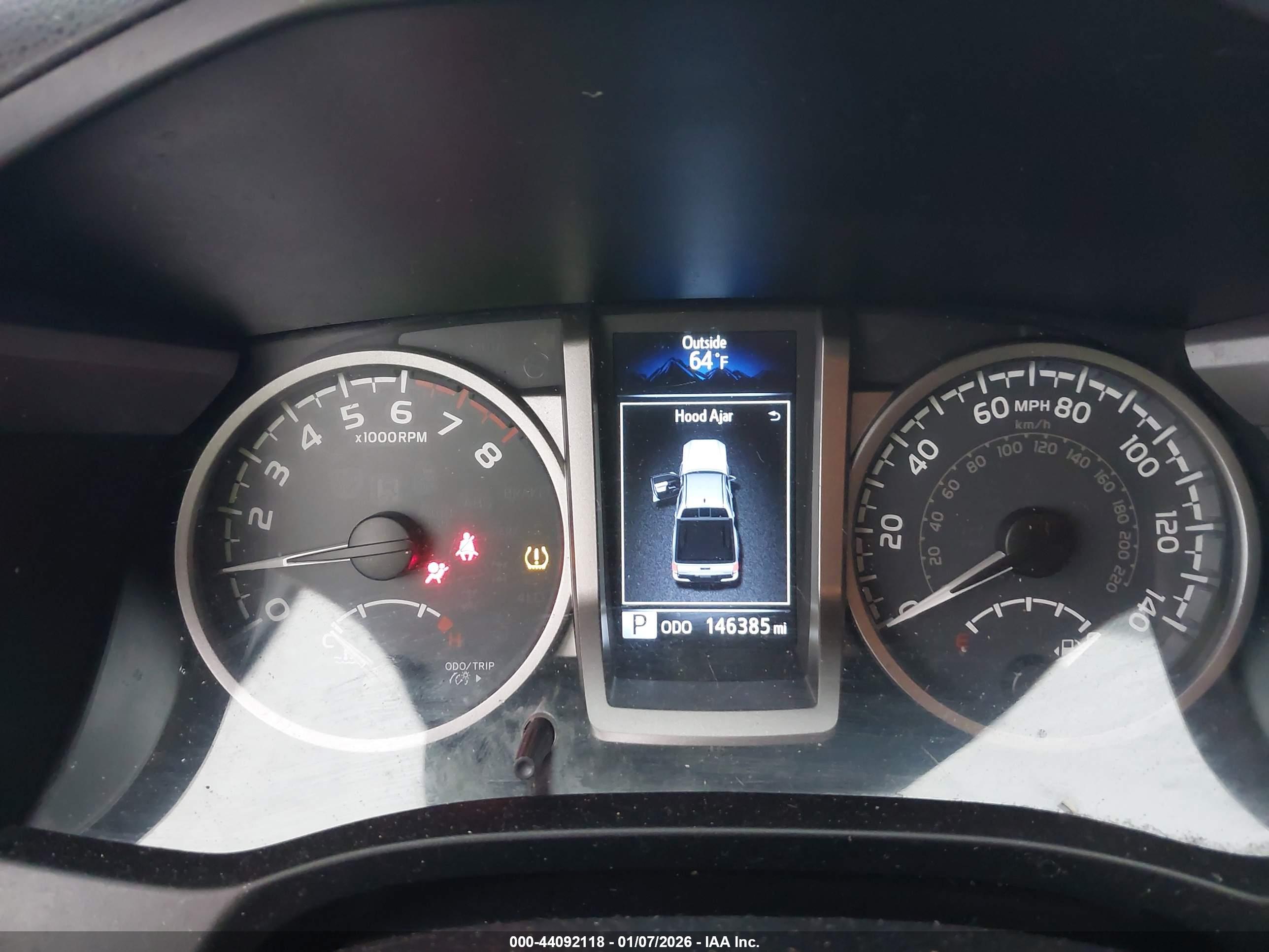 TOYOTA TACOMA image 7