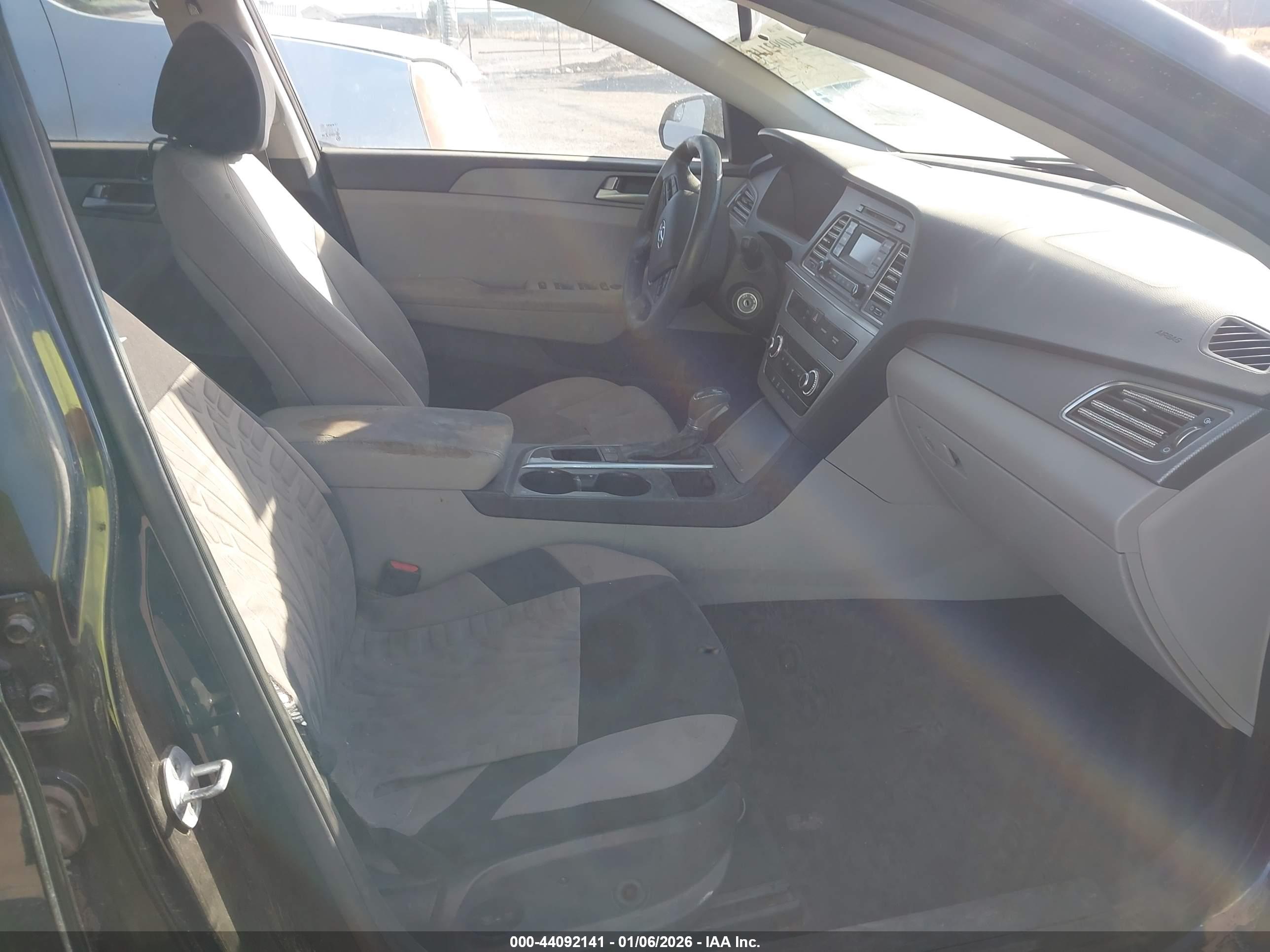 HYUNDAI SONATA image 5