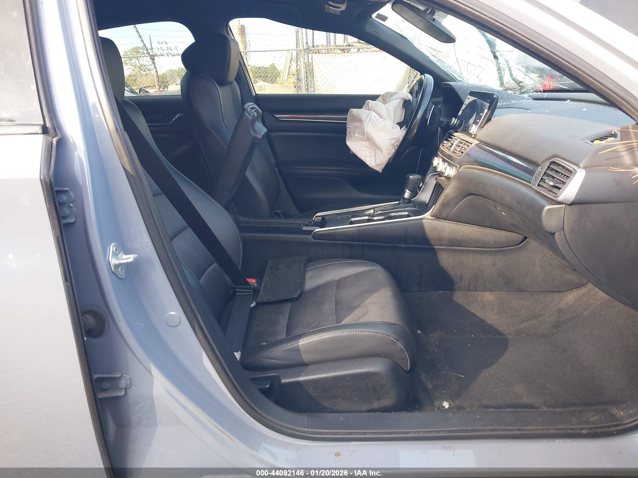 HONDA ACCORD image 5