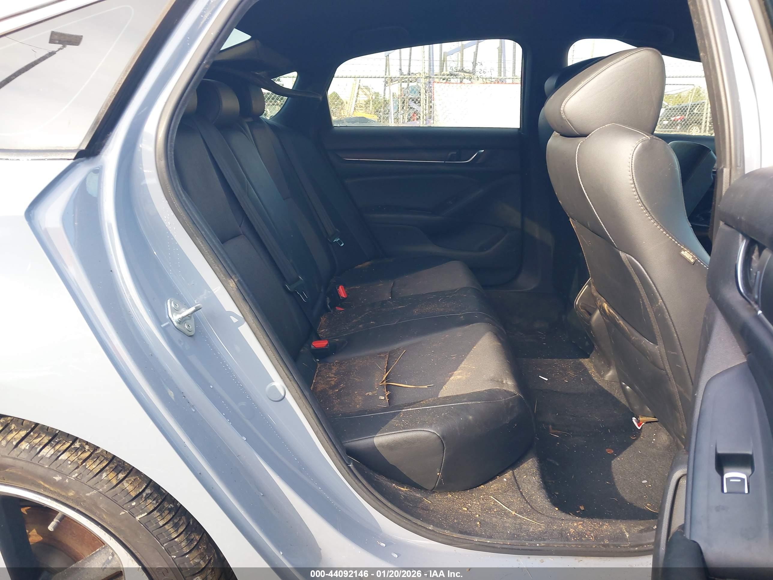 HONDA ACCORD image 8
