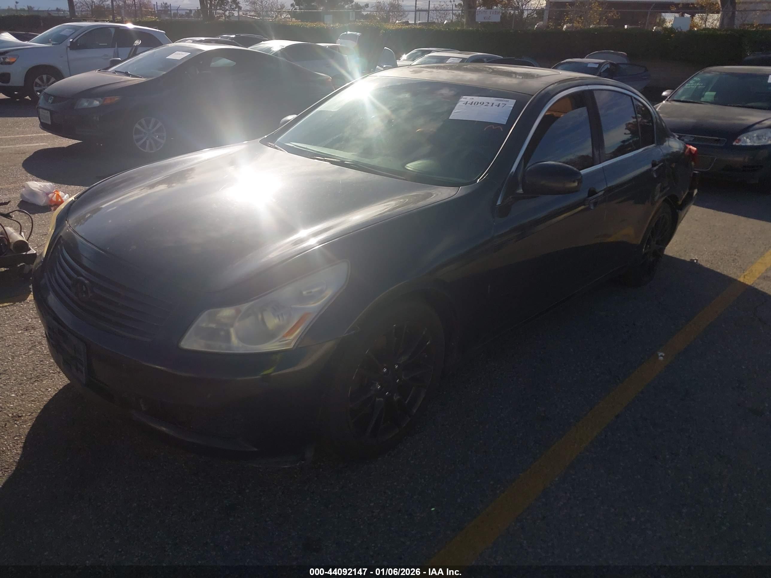 INFINITI G35 image 2