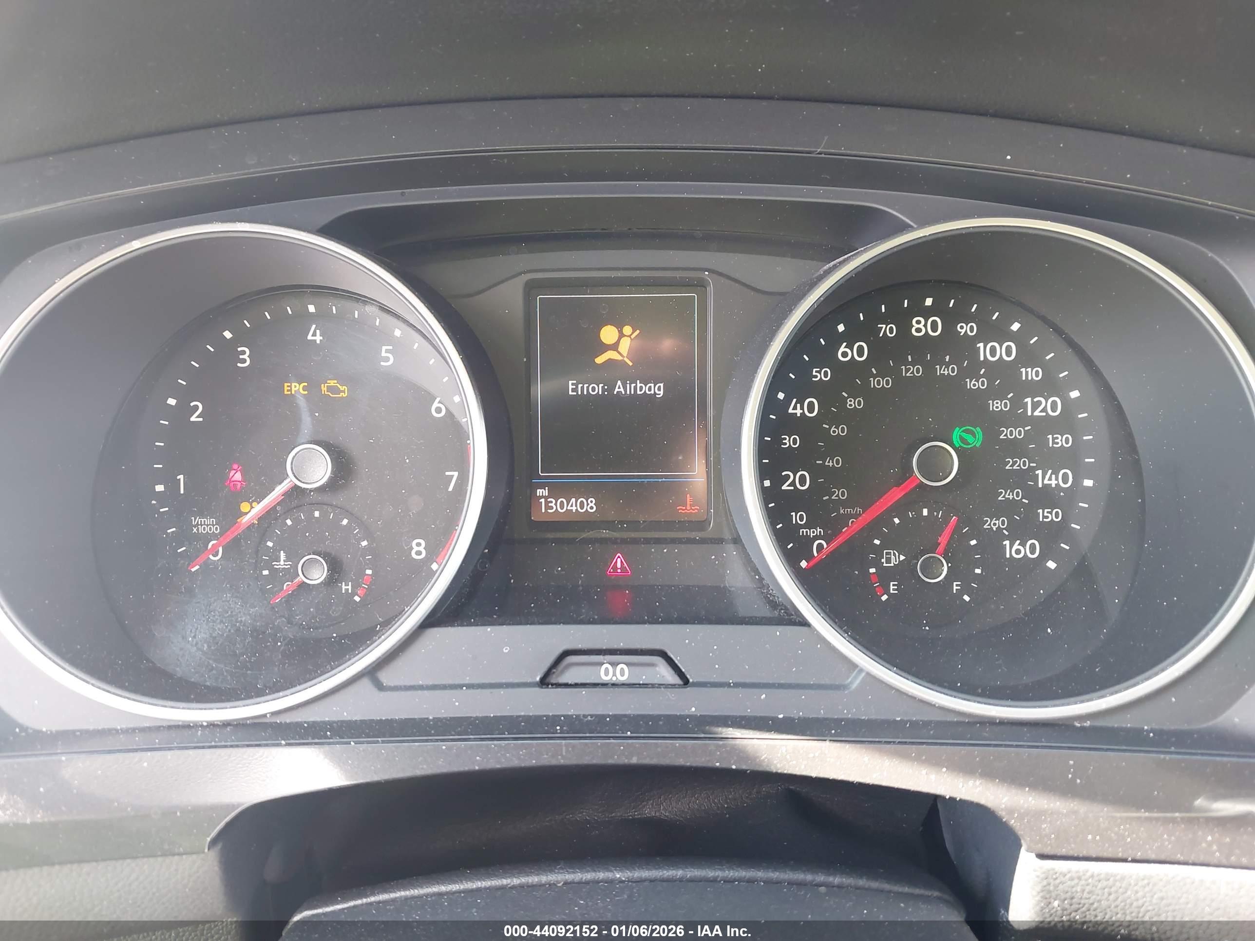 VOLKSWAGEN TIGUAN image 7