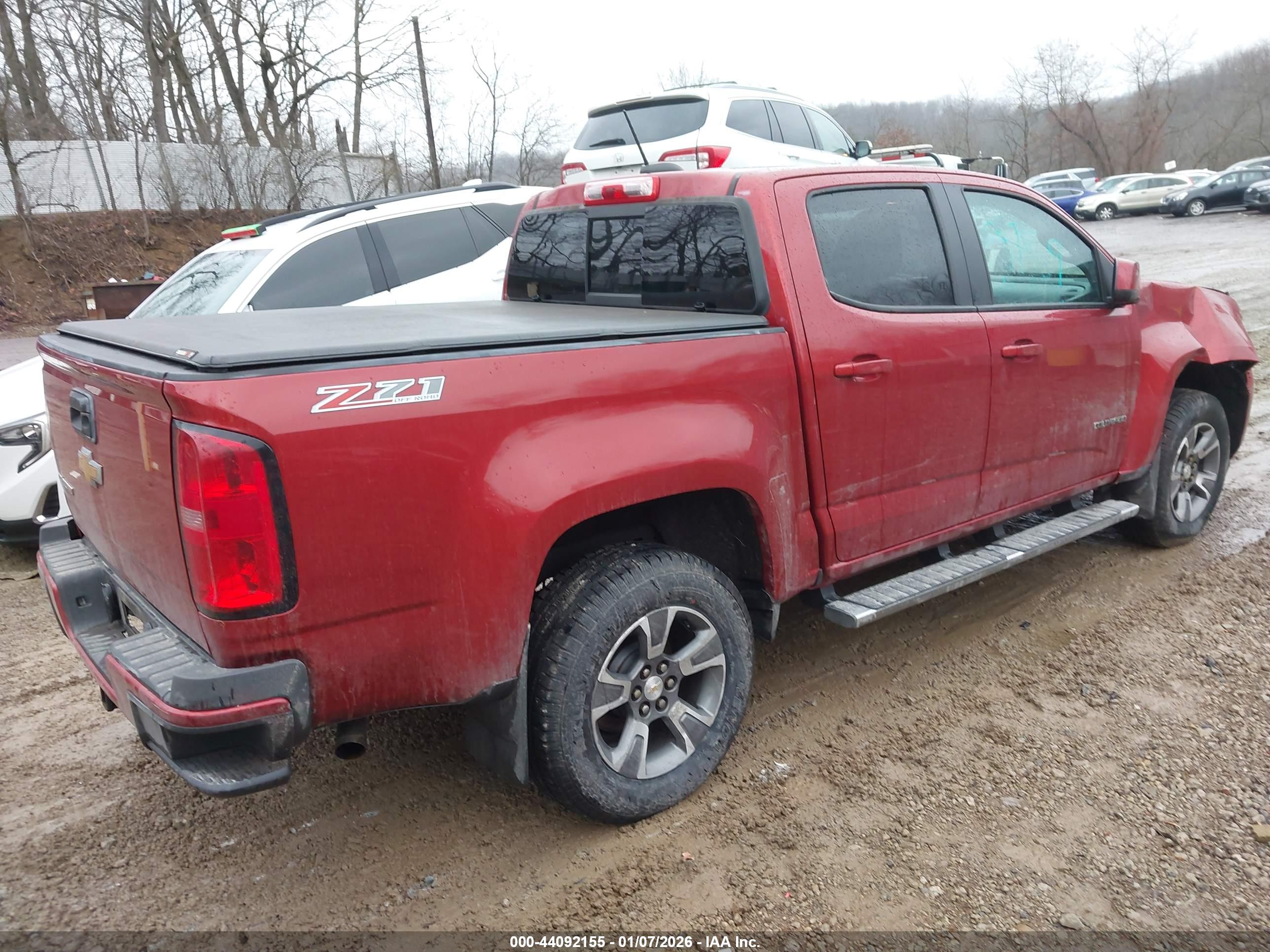 CHEVROLET COLORADO image 4