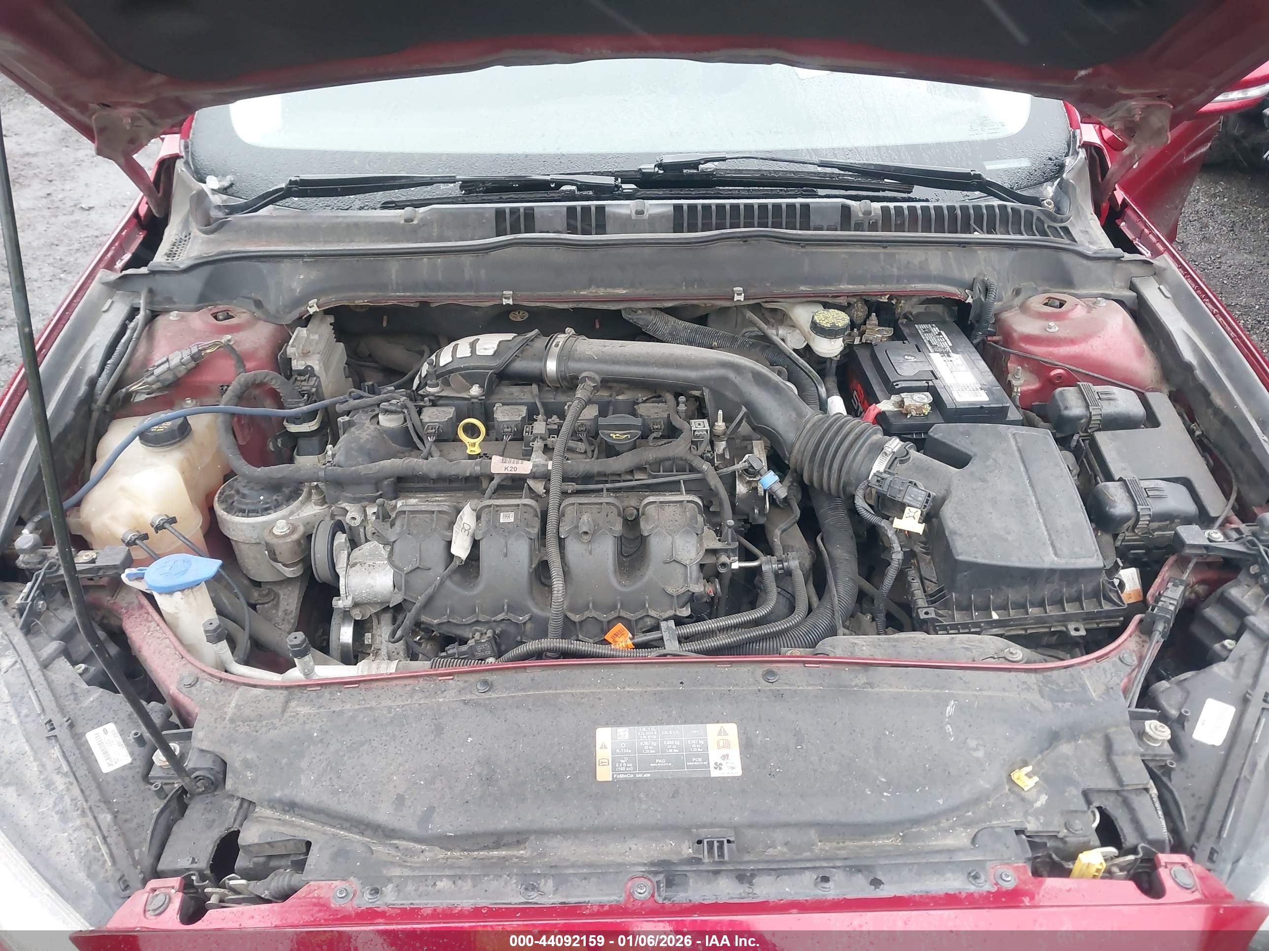 FORD FUSION image 10
