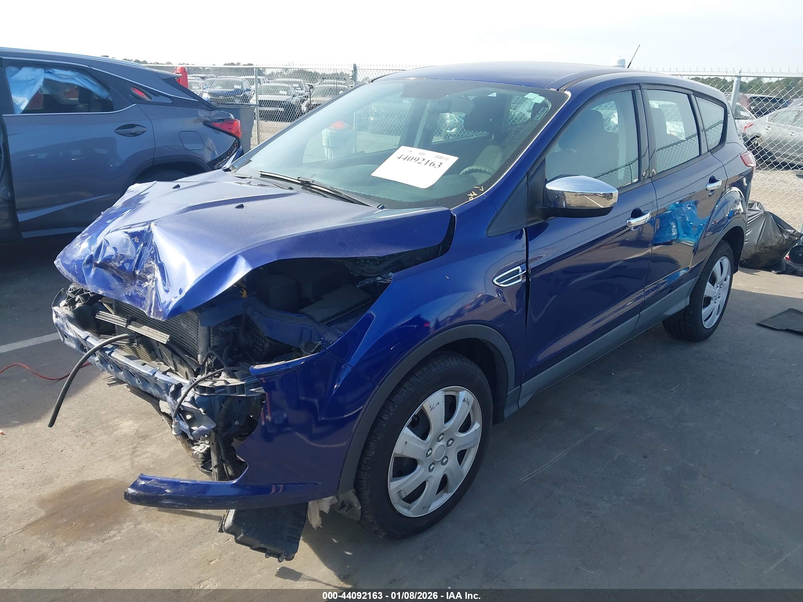 FORD ESCAPE image 2