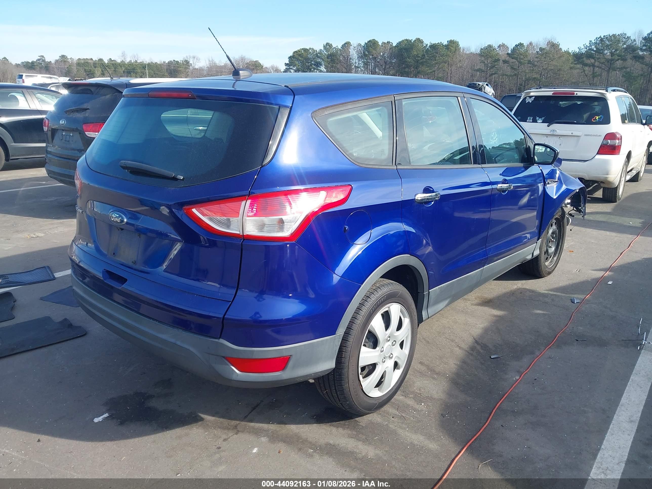 FORD ESCAPE image 4