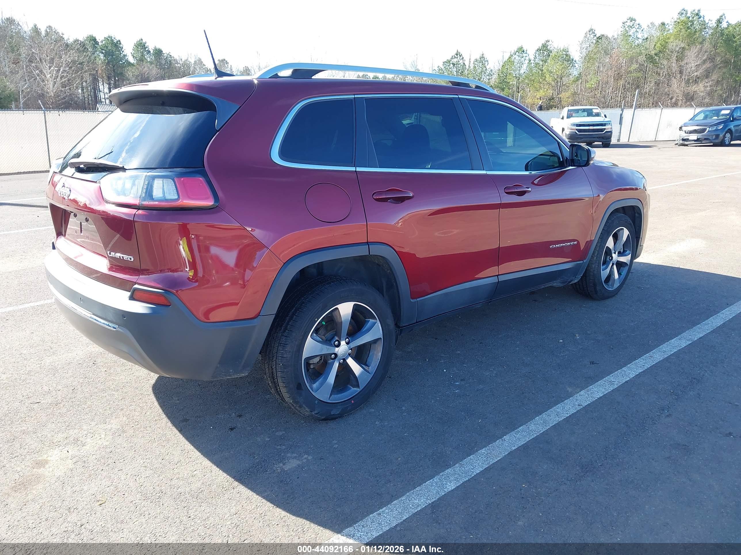 JEEP CHEROKEE image 4