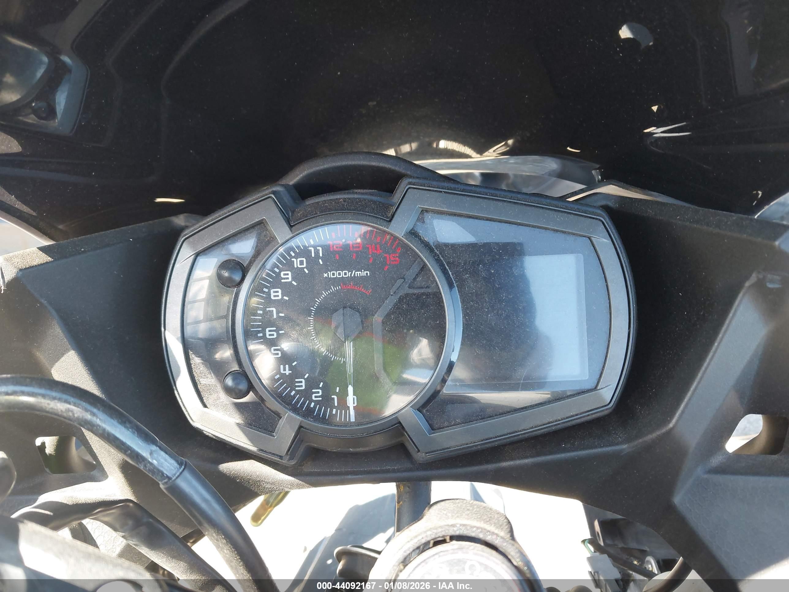 KAWASAKI EX400 image 7