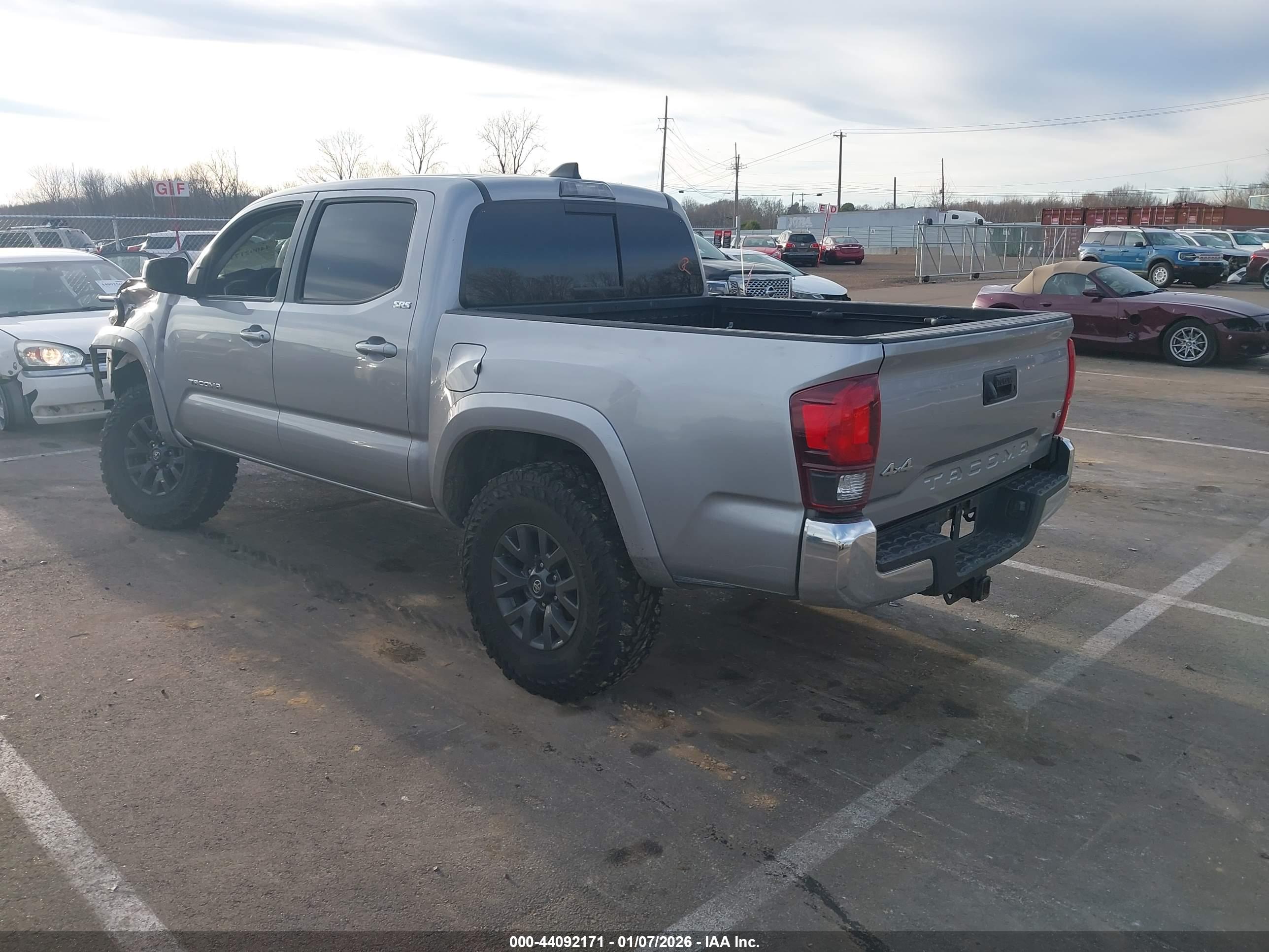 TOYOTA TACOMA image 3
