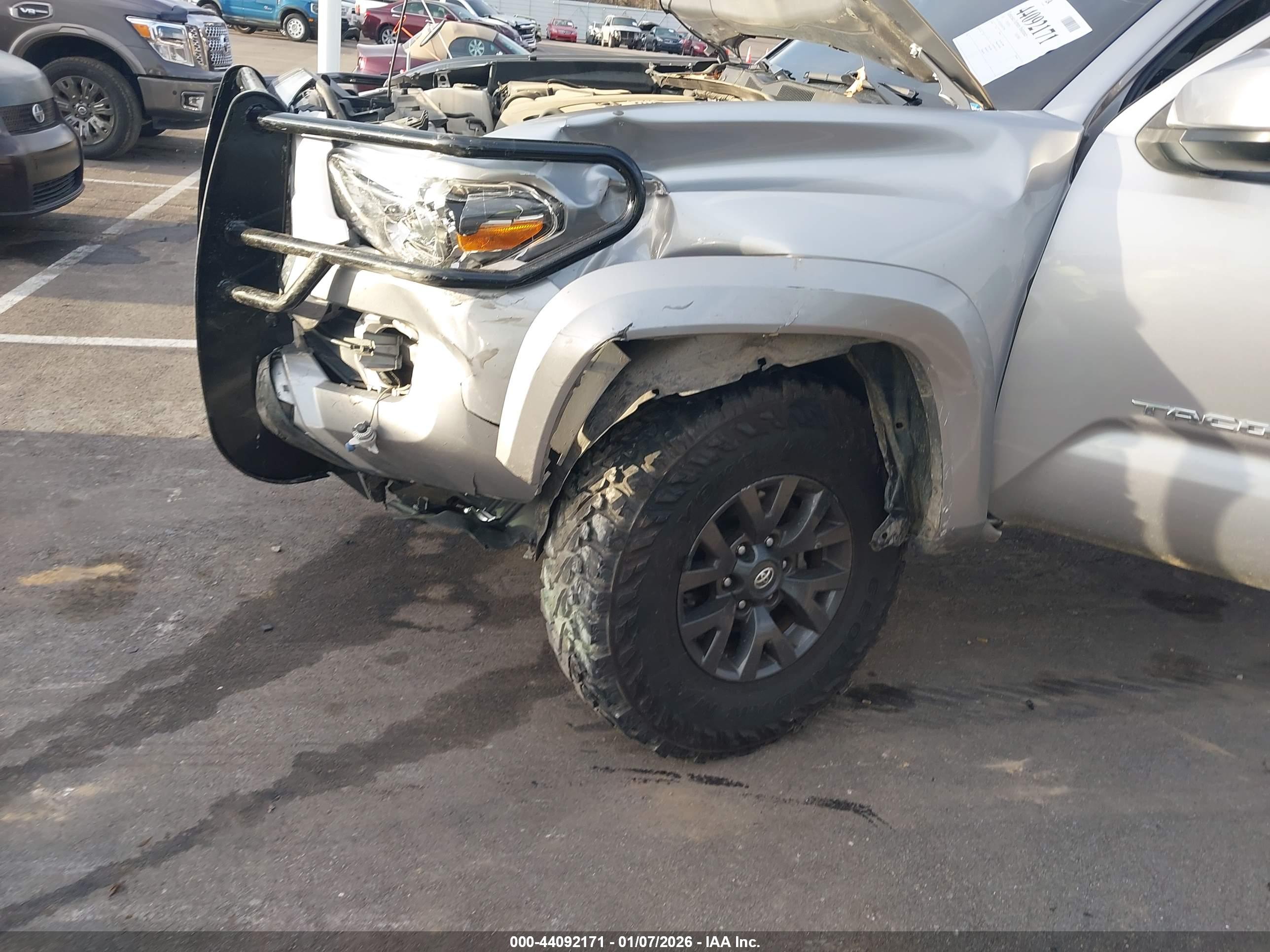 TOYOTA TACOMA image 6