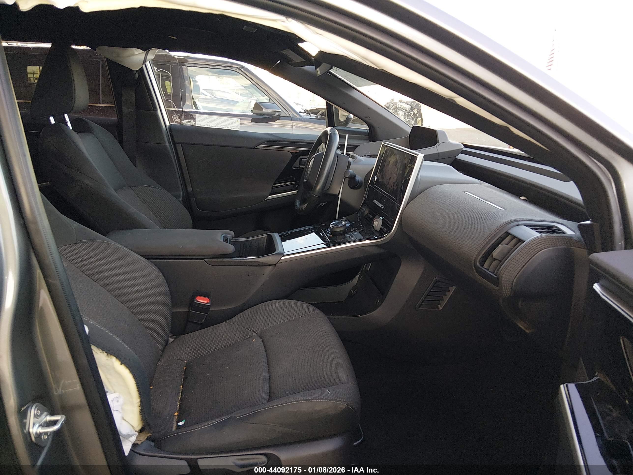 SUBARU SOLTERRA image 5