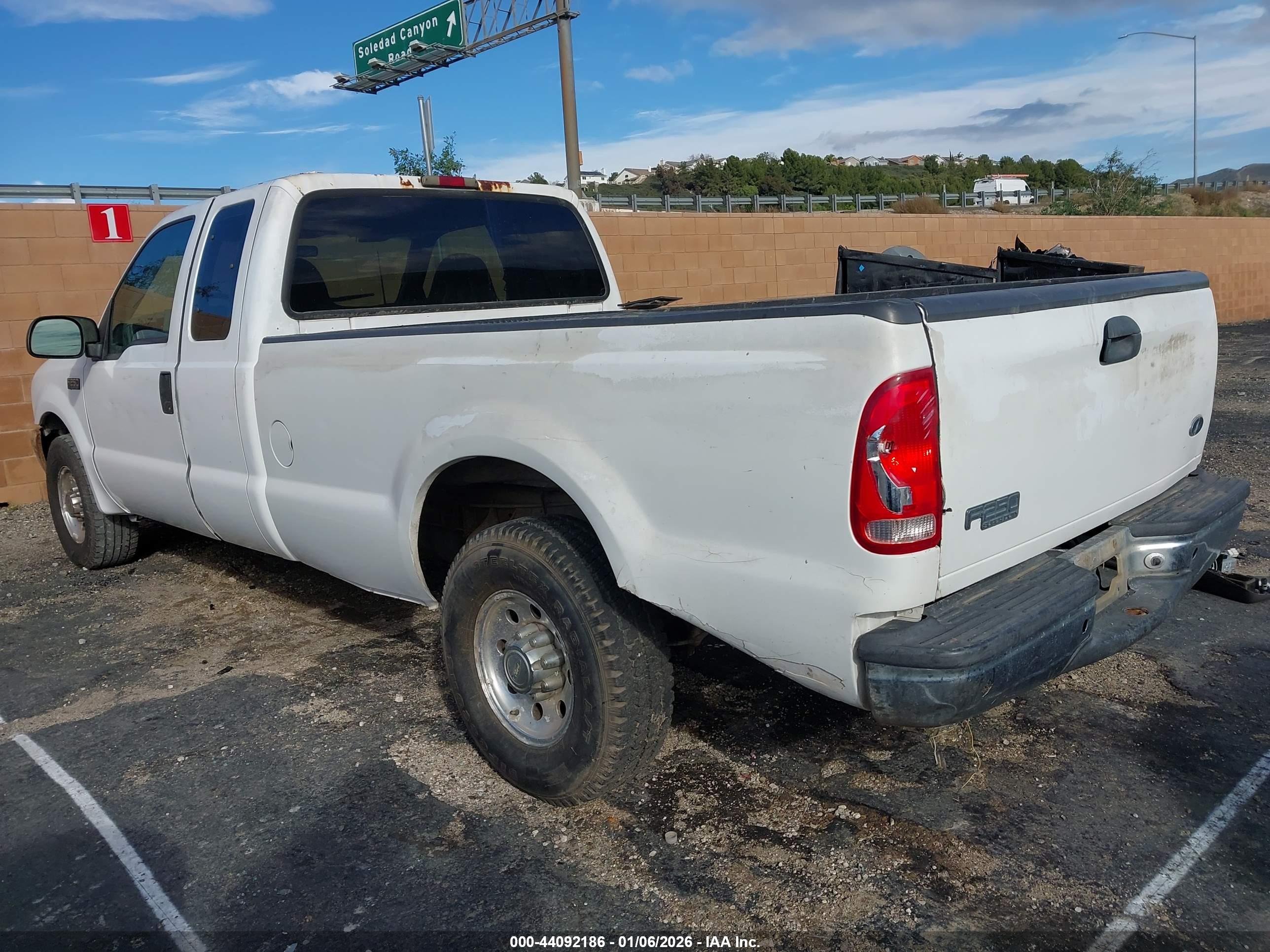 FORD F-250 image 3