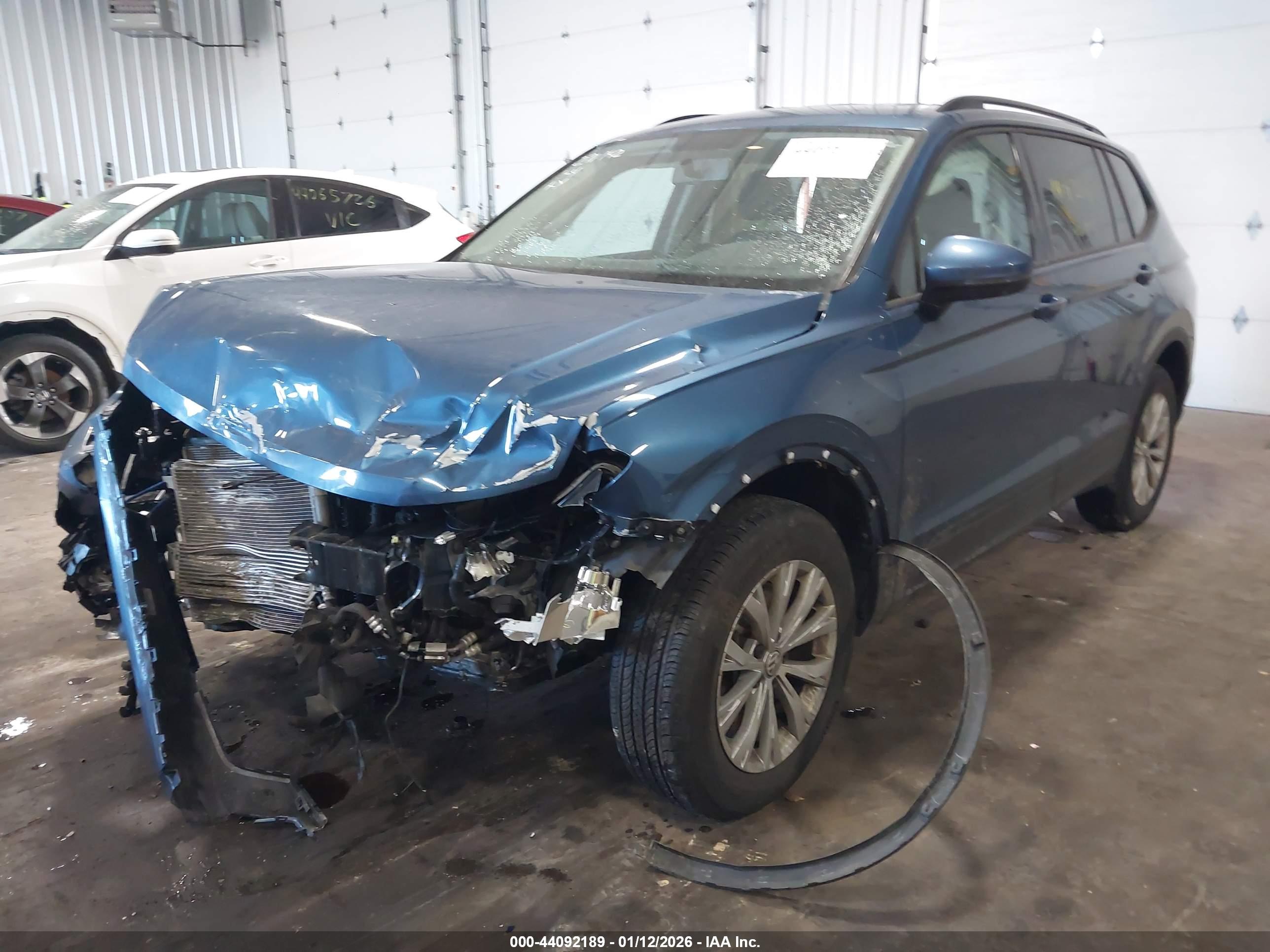 VOLKSWAGEN TIGUAN image 6