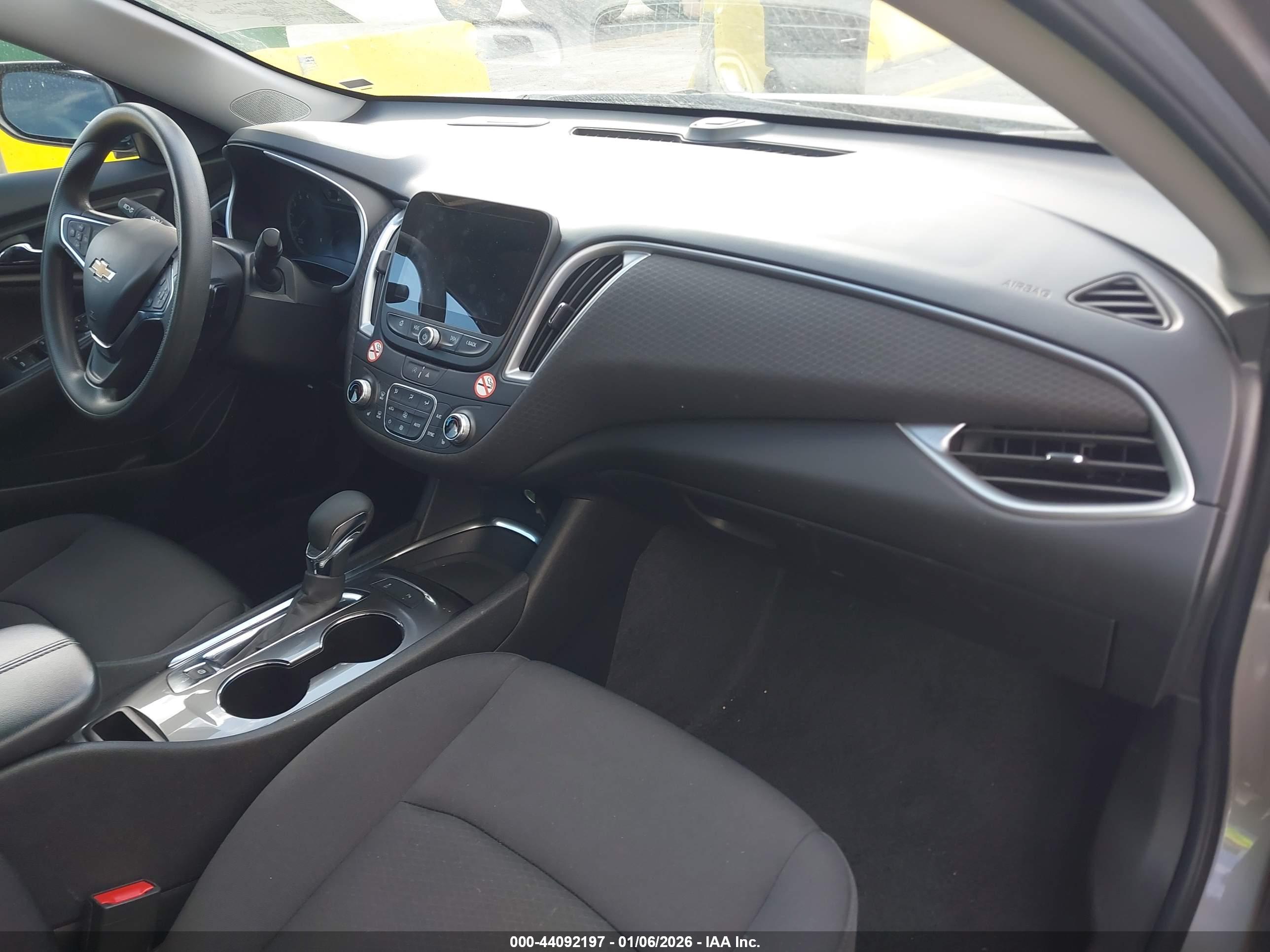 CHEVROLET MALIBU image 5
