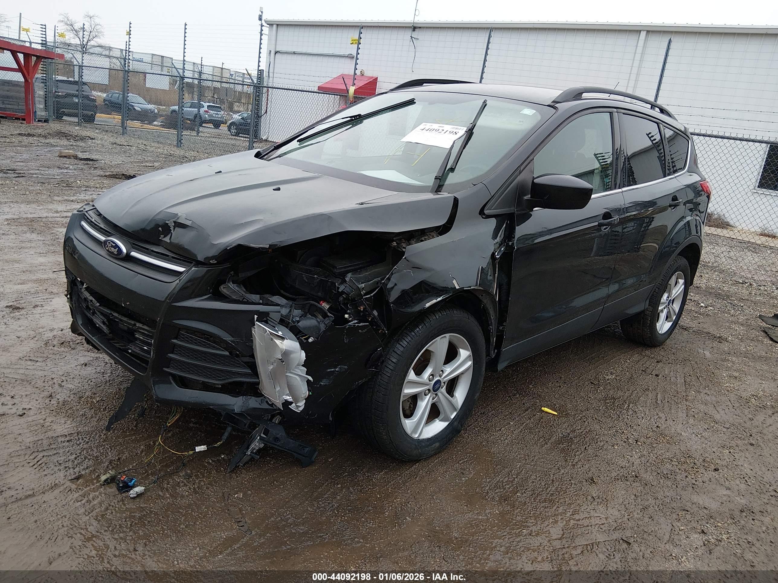 FORD ESCAPE image 2