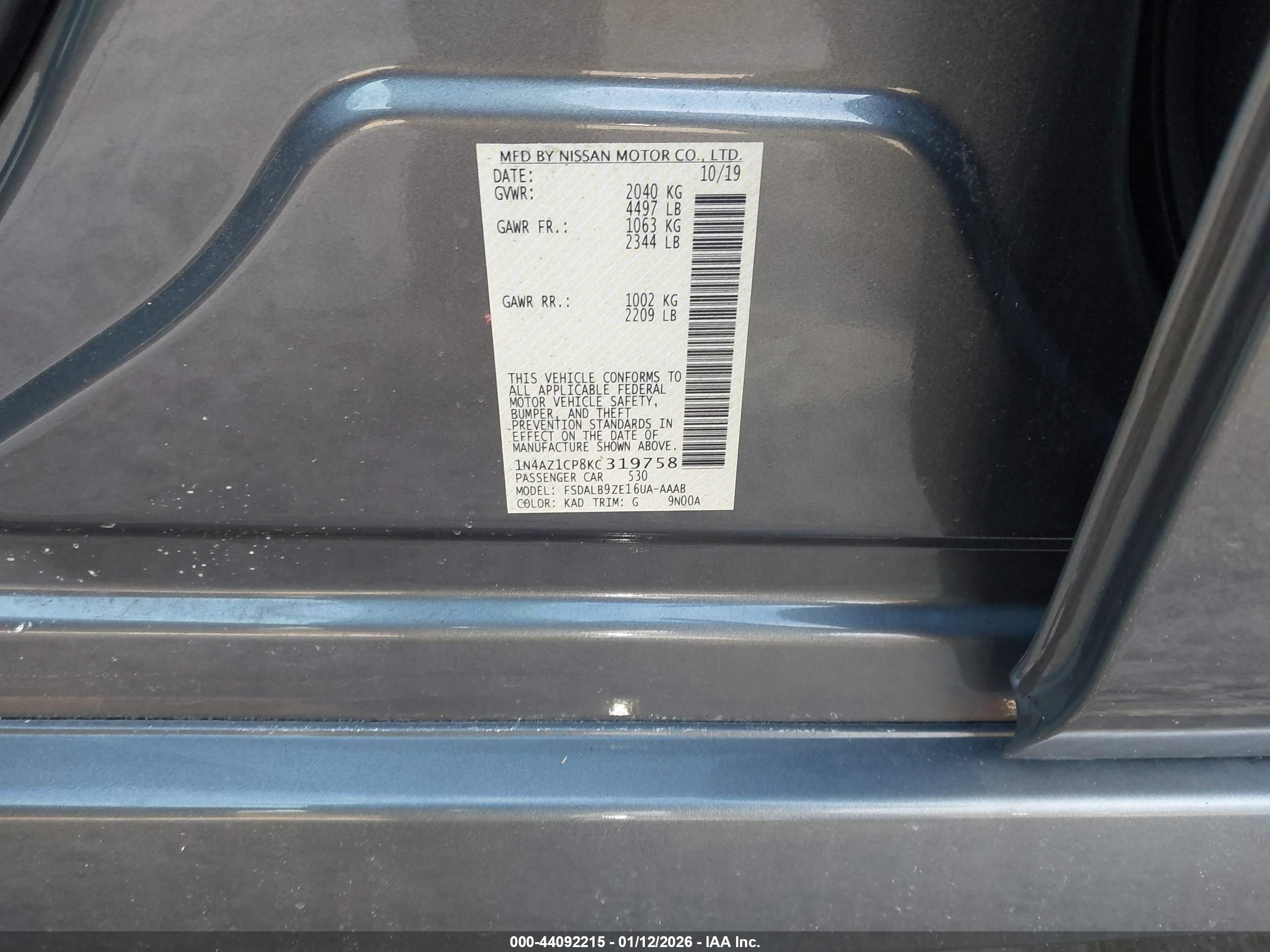 NISSAN LEAF image 9