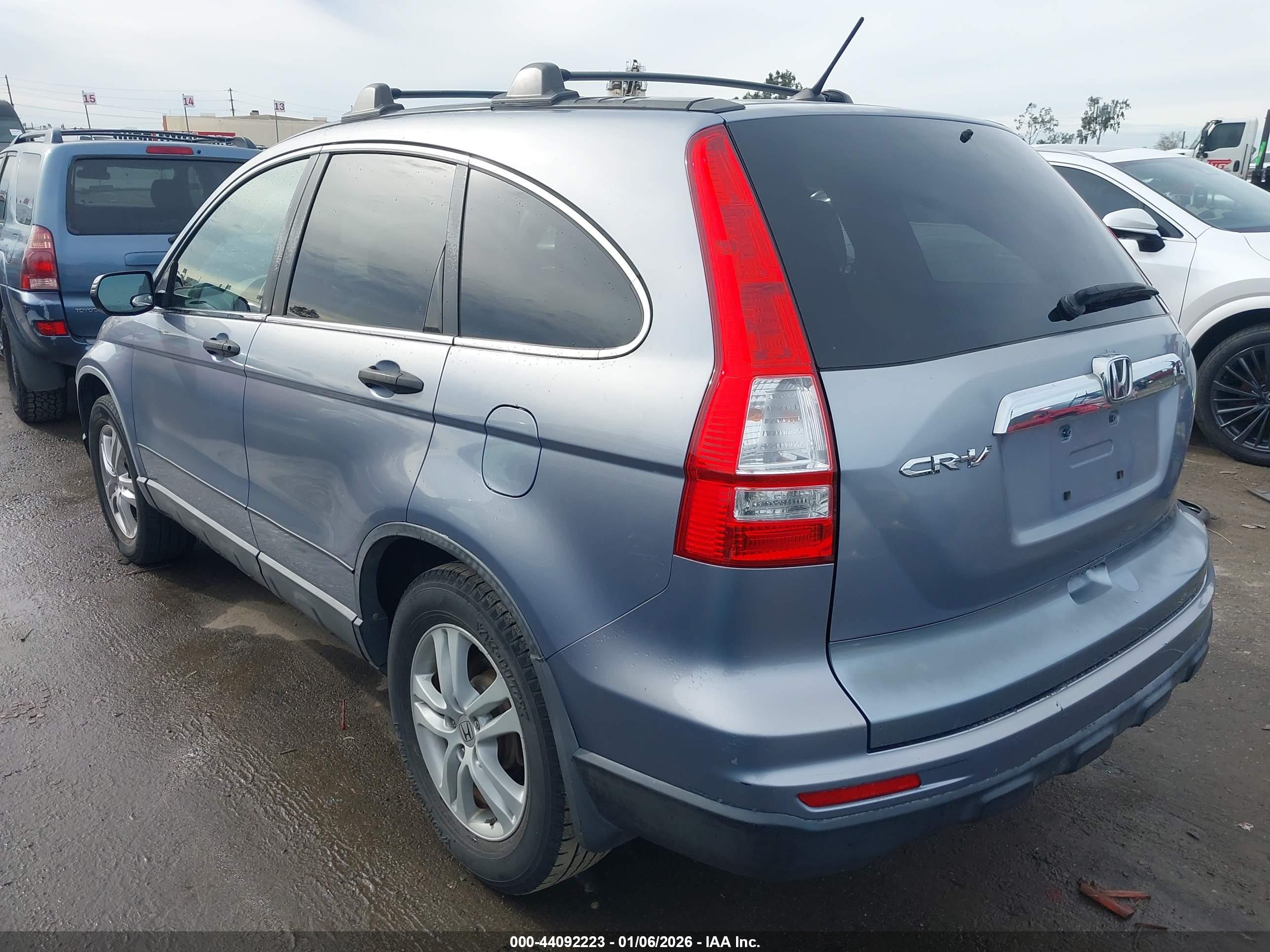 HONDA CR-V image 3