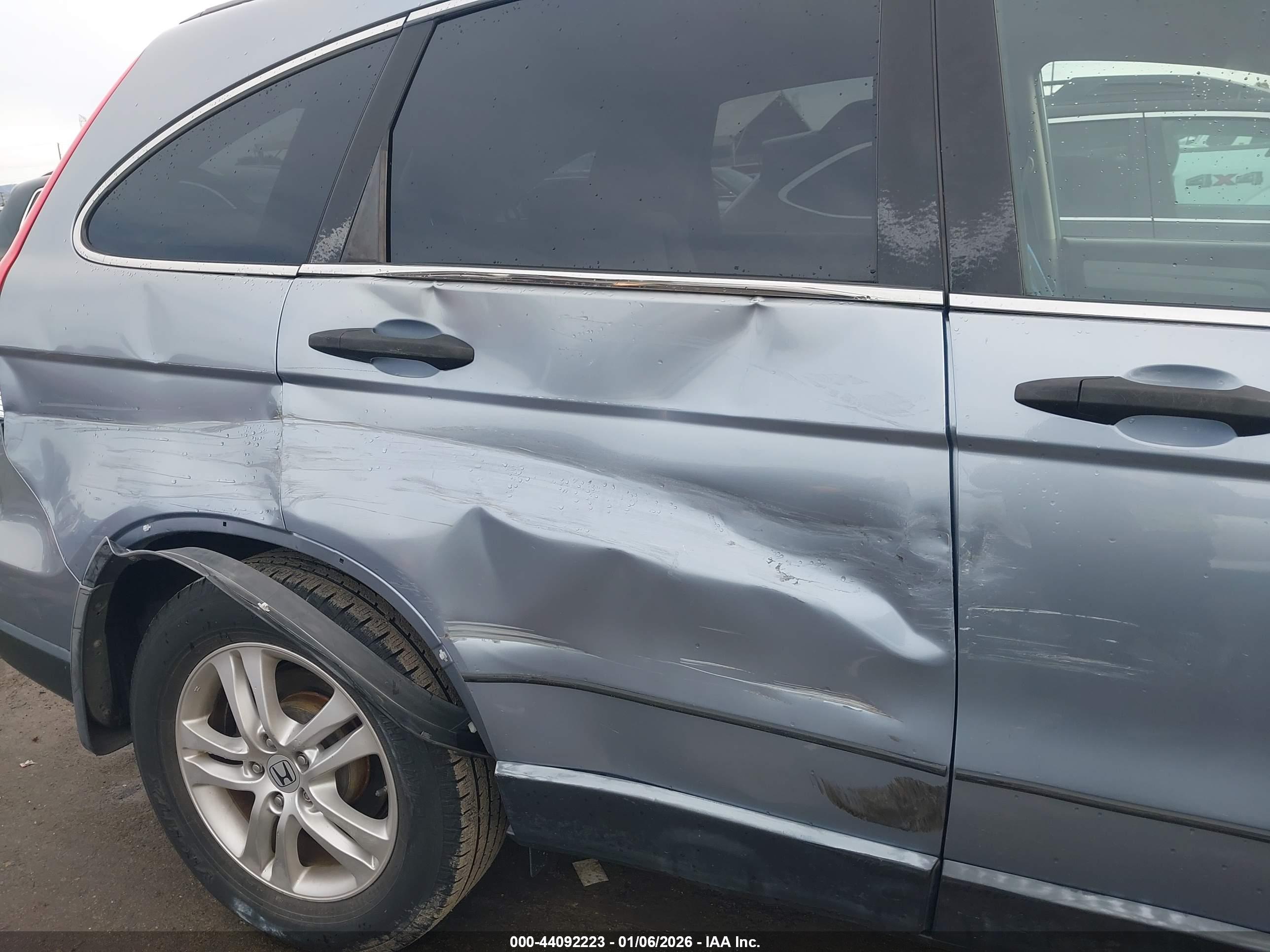 HONDA CR-V image 6
