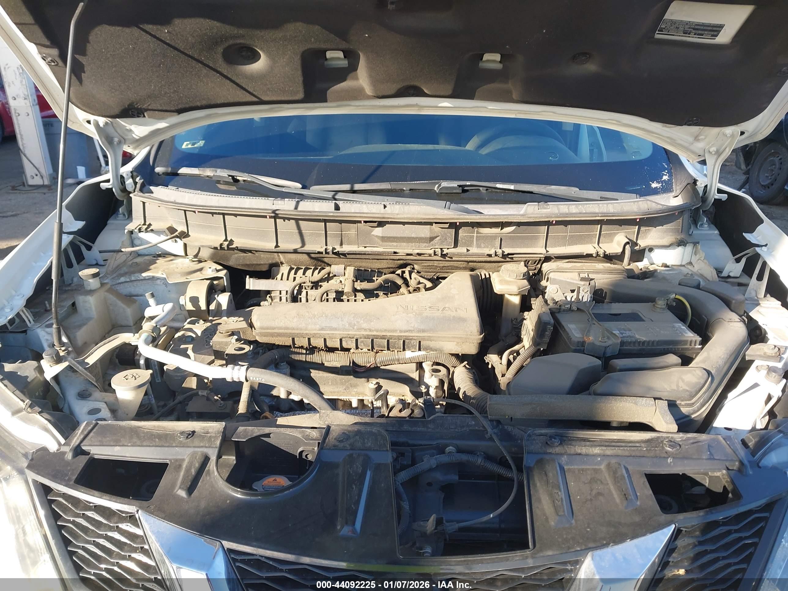 NISSAN ROGUE image 10