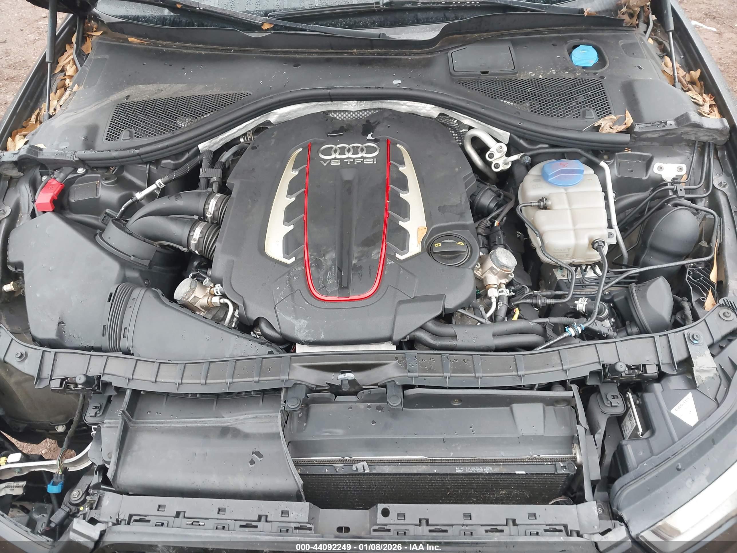AUDI S6 image 10