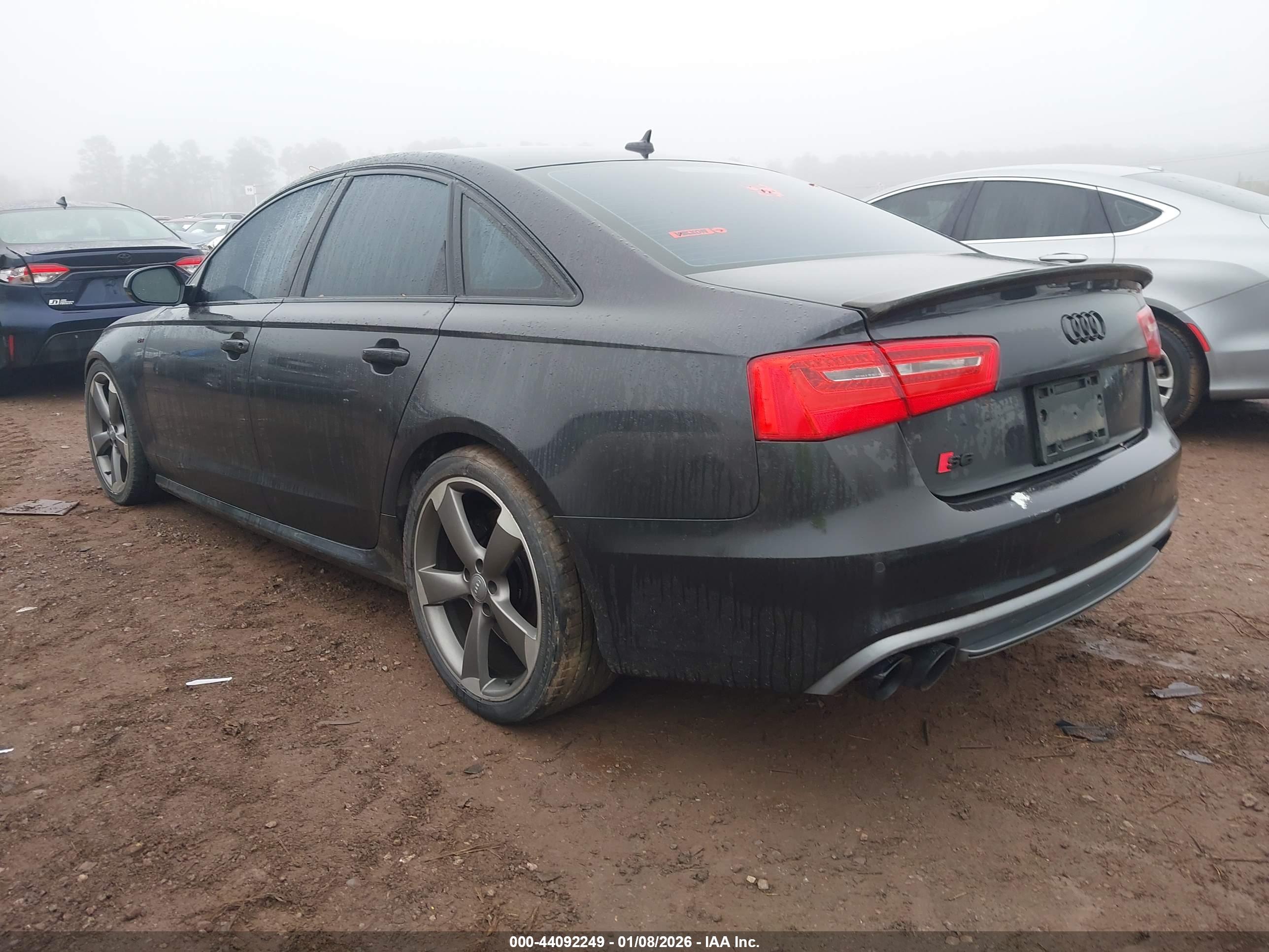 AUDI S6 image 3
