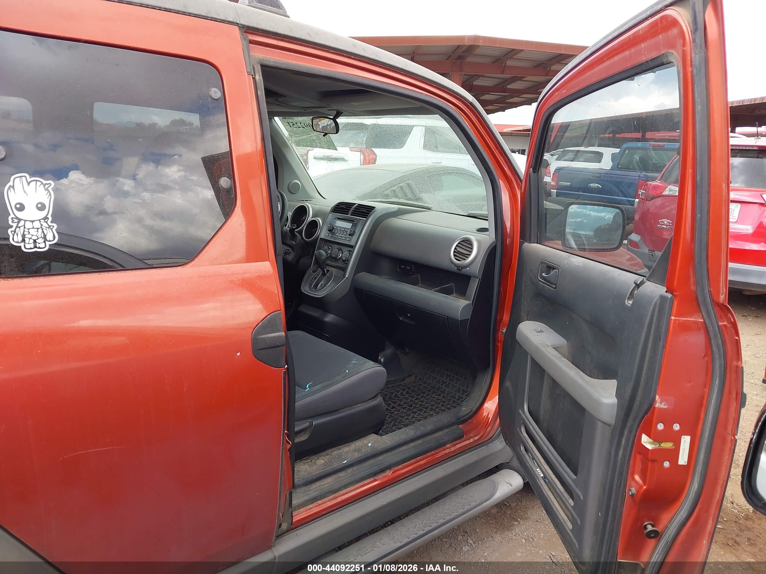 HONDA ELEMENT image 5
