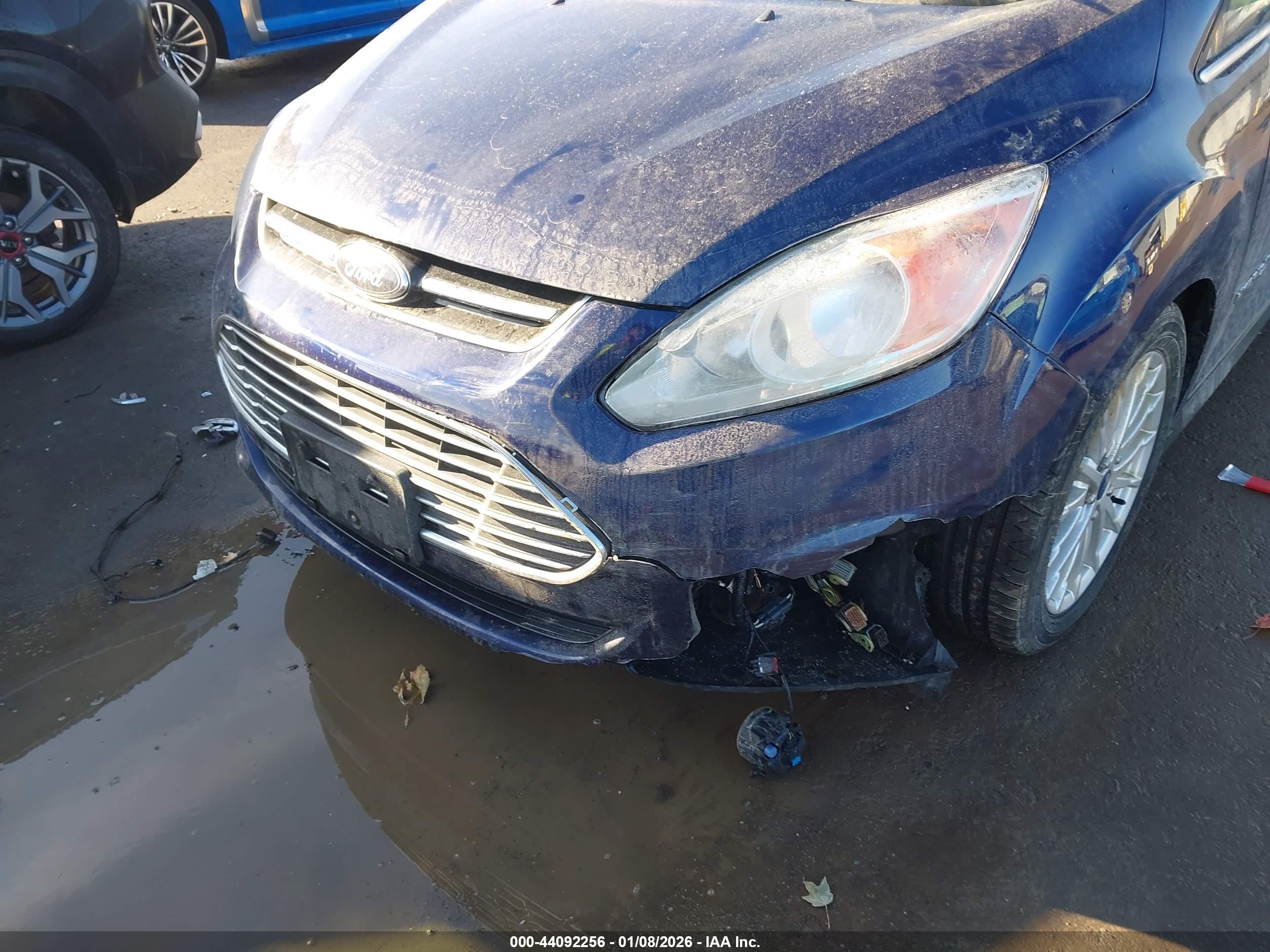 FORD C-MAX image 6