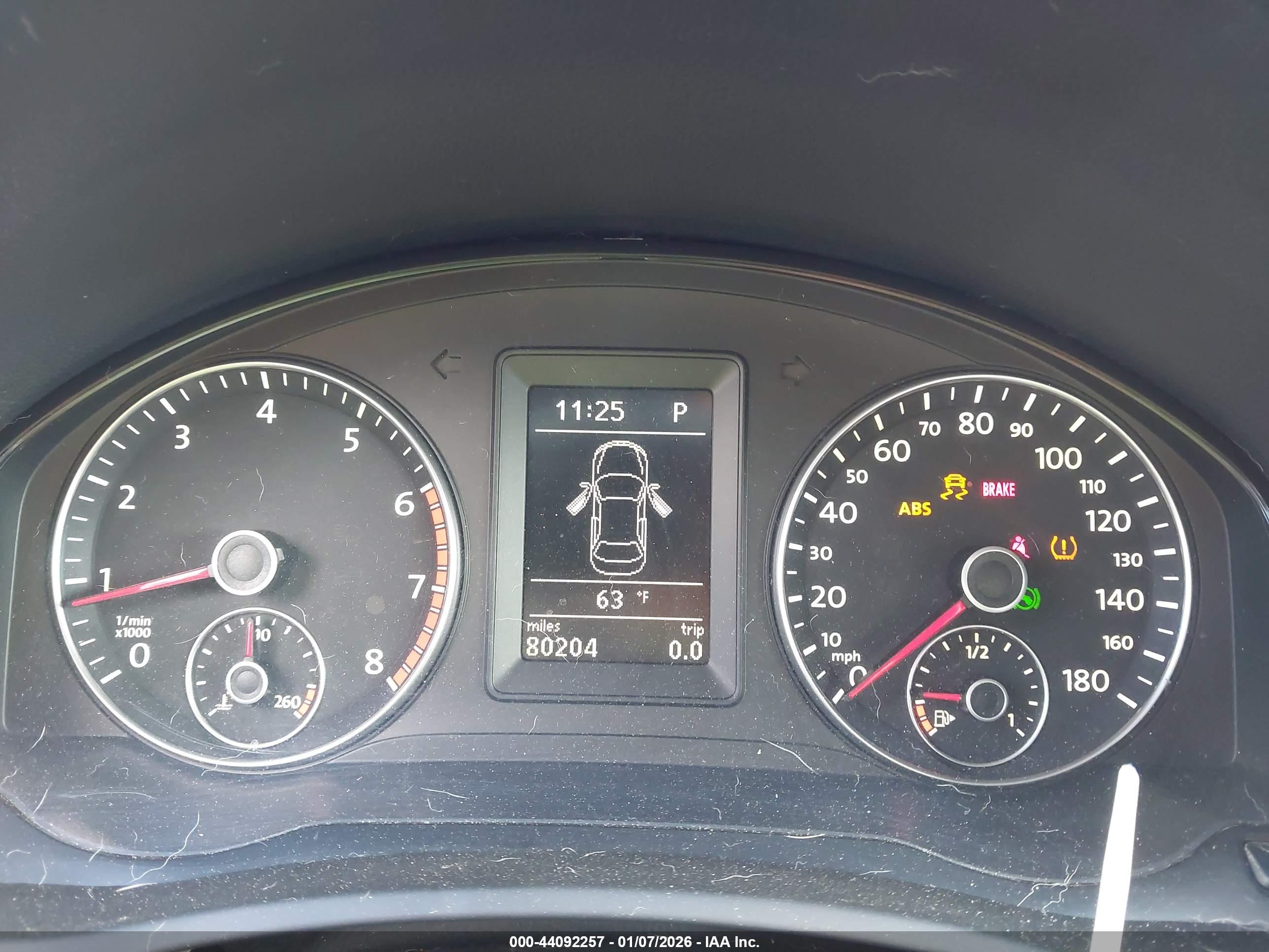 VOLKSWAGEN EOS image 7