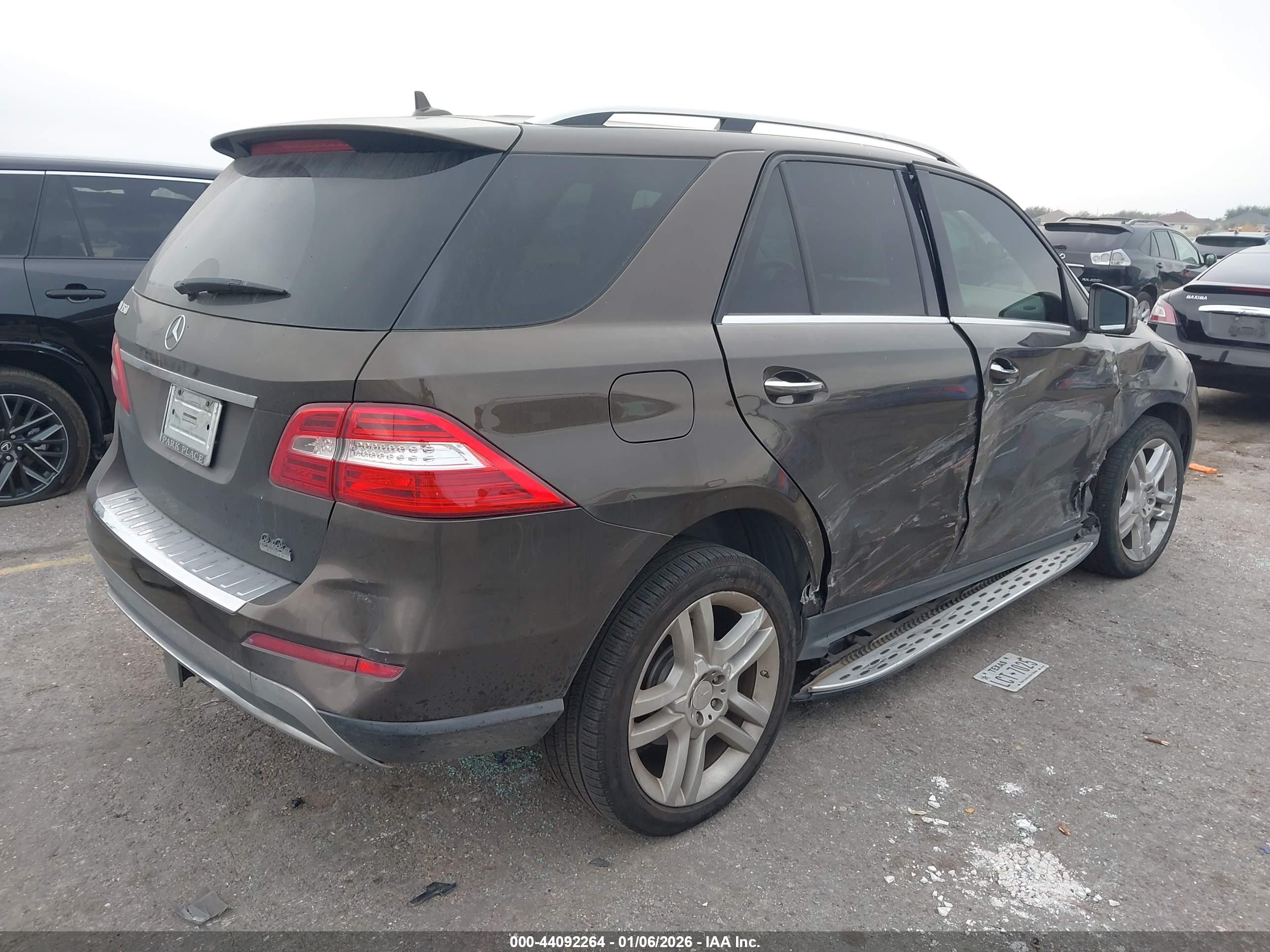 MERCEDES-BENZ ML image 4