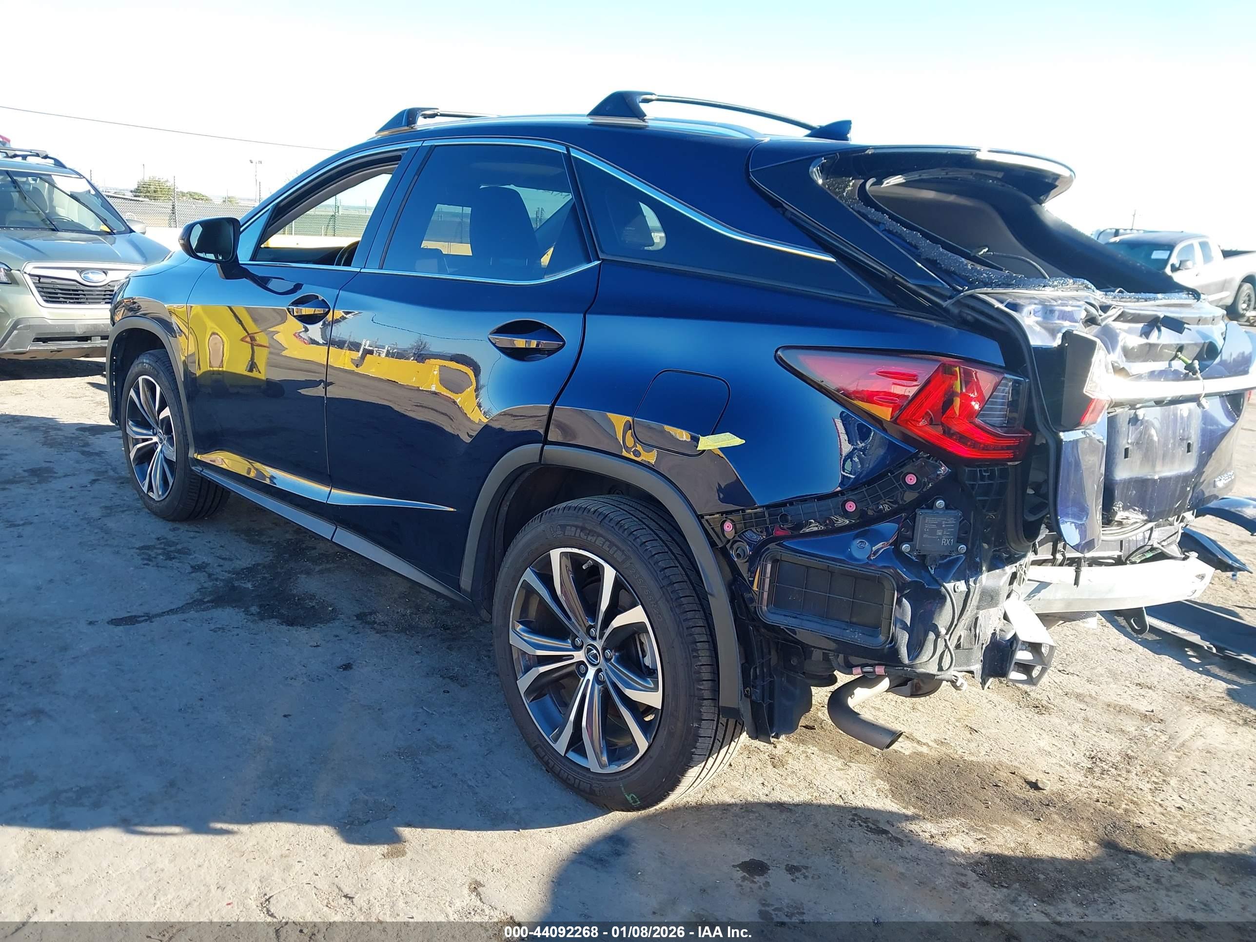 LEXUS RX image 3