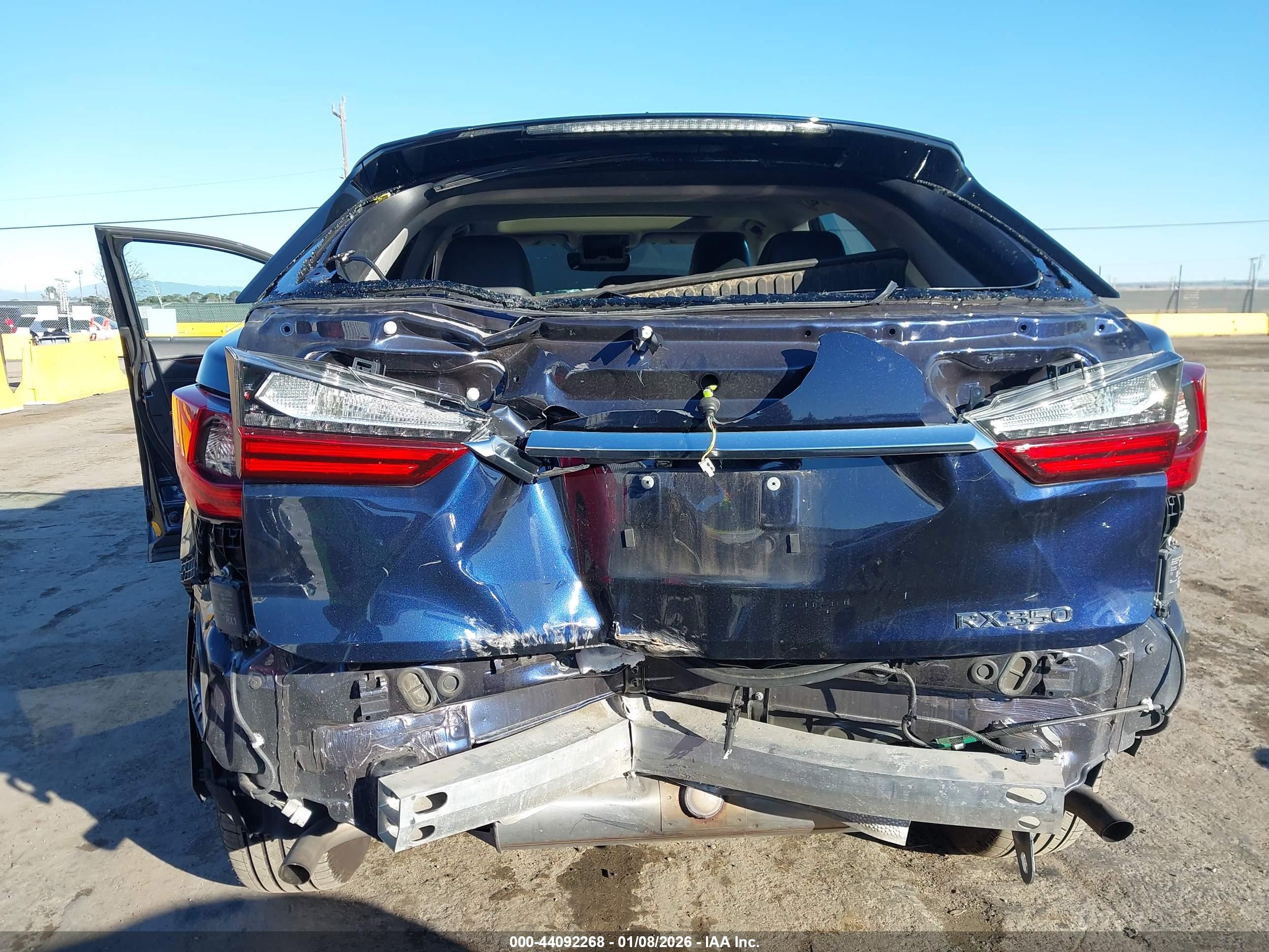 LEXUS RX image 6